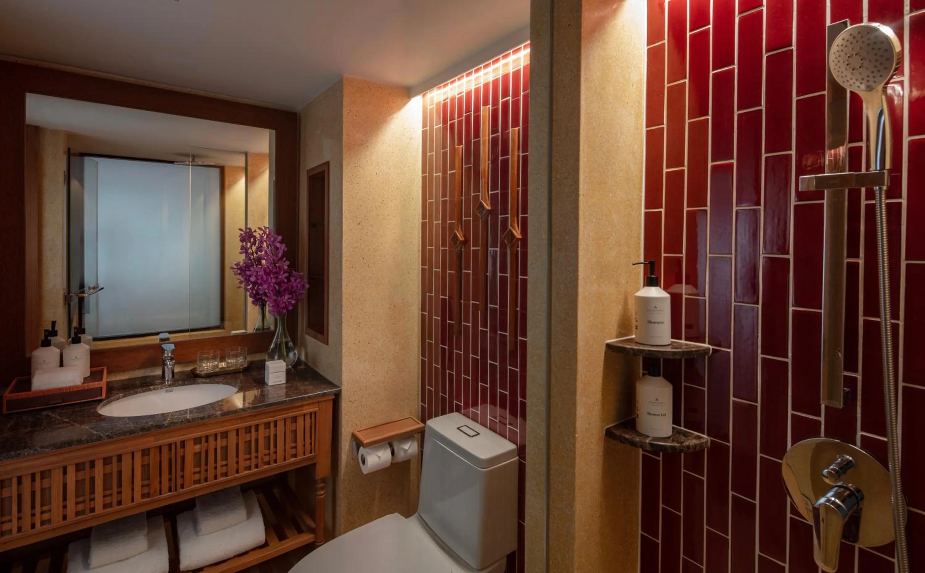 Toilet in Anantara Hua Hin Resort