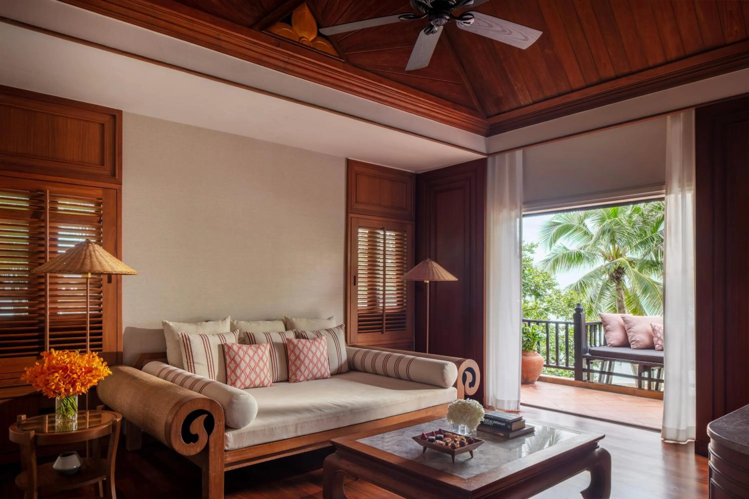 Living room, Bed in Anantara Hua Hin Resort