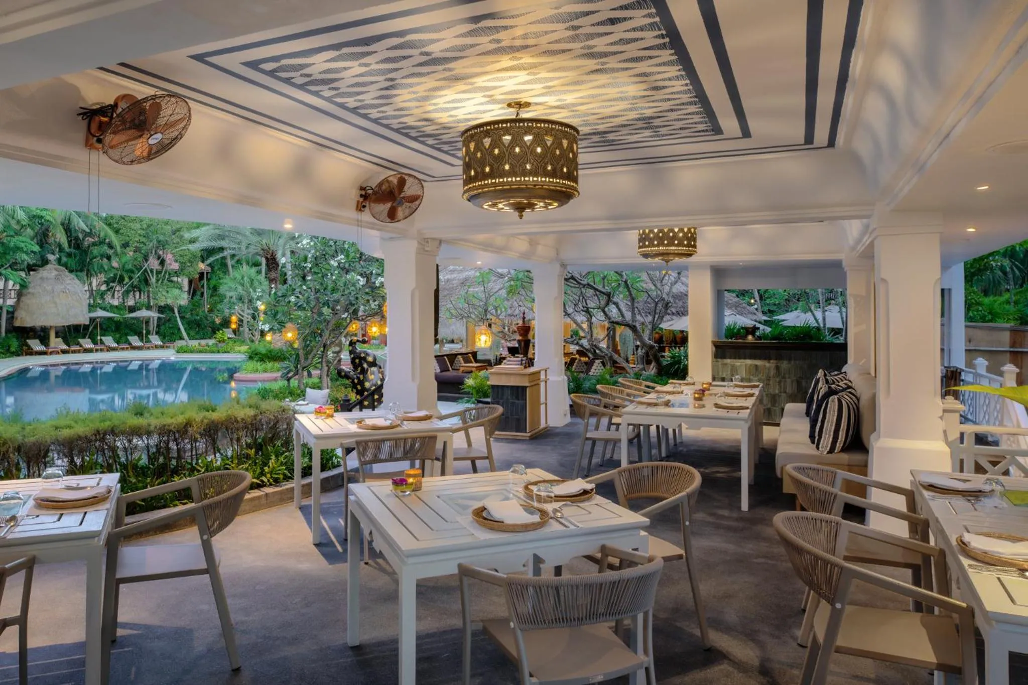 Restaurant/places to eat in Anantara Hua Hin Resort