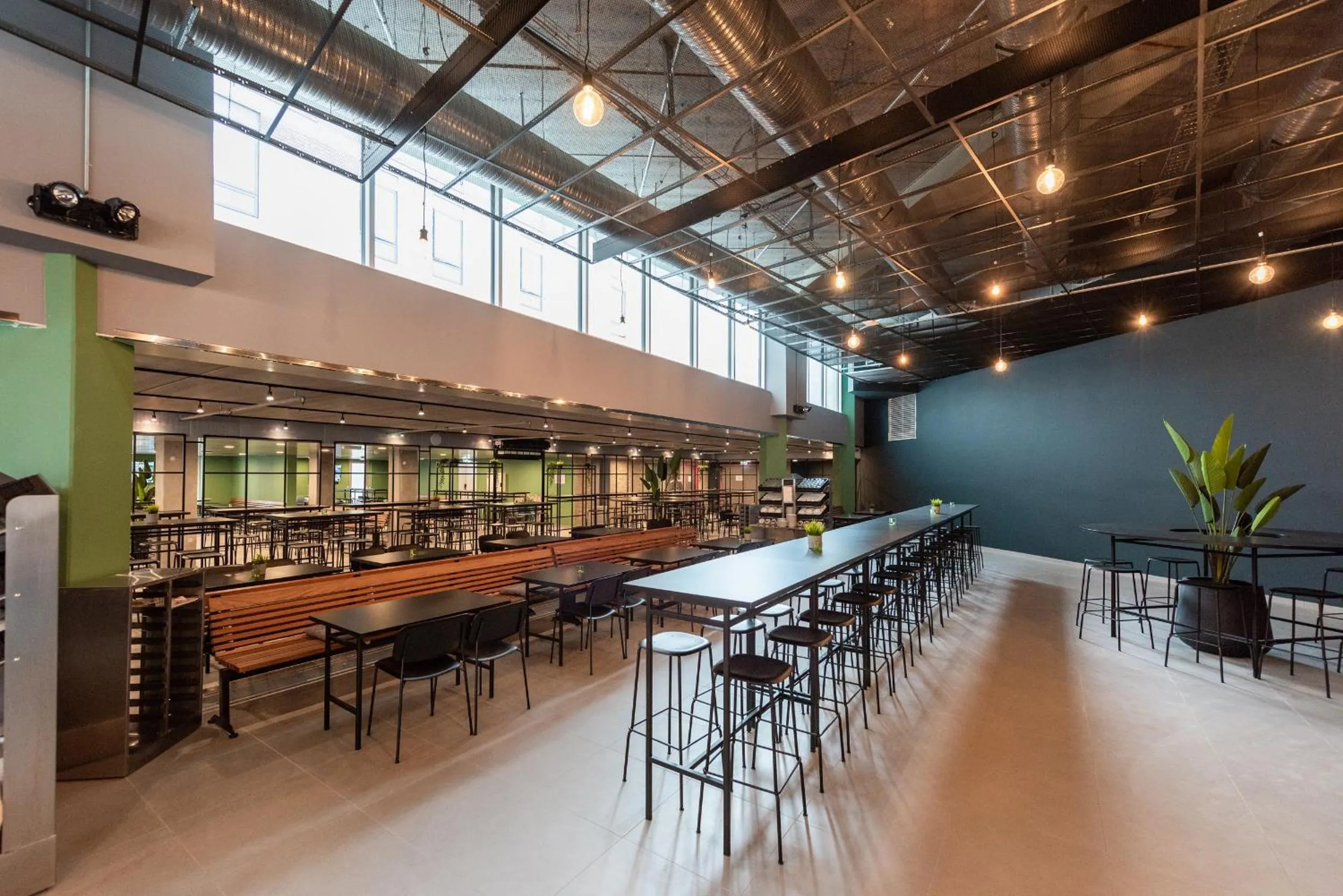 Restaurant/places to eat in Cabinn Copenhagen