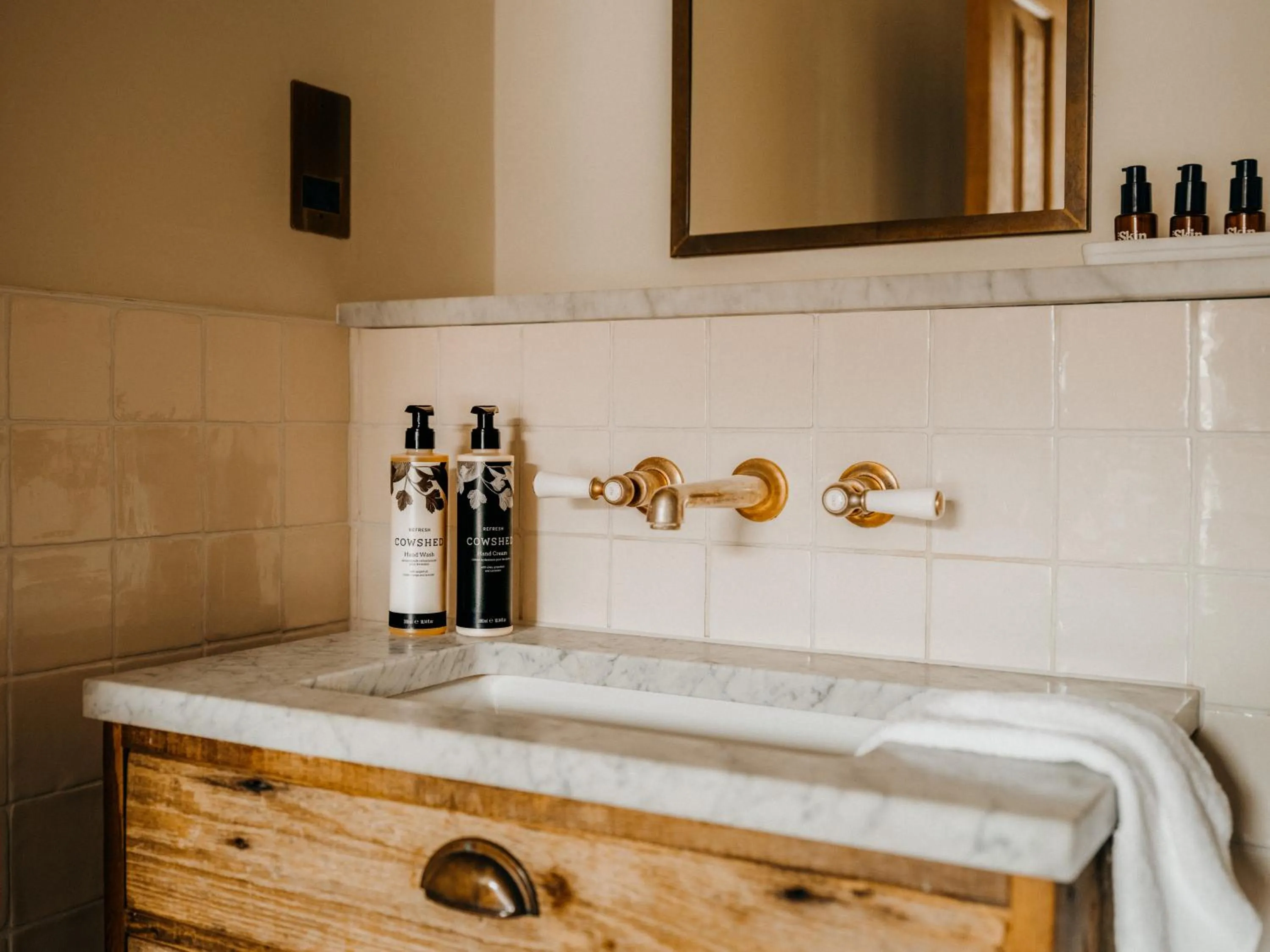 Bathroom in Redchurch Townhouse
