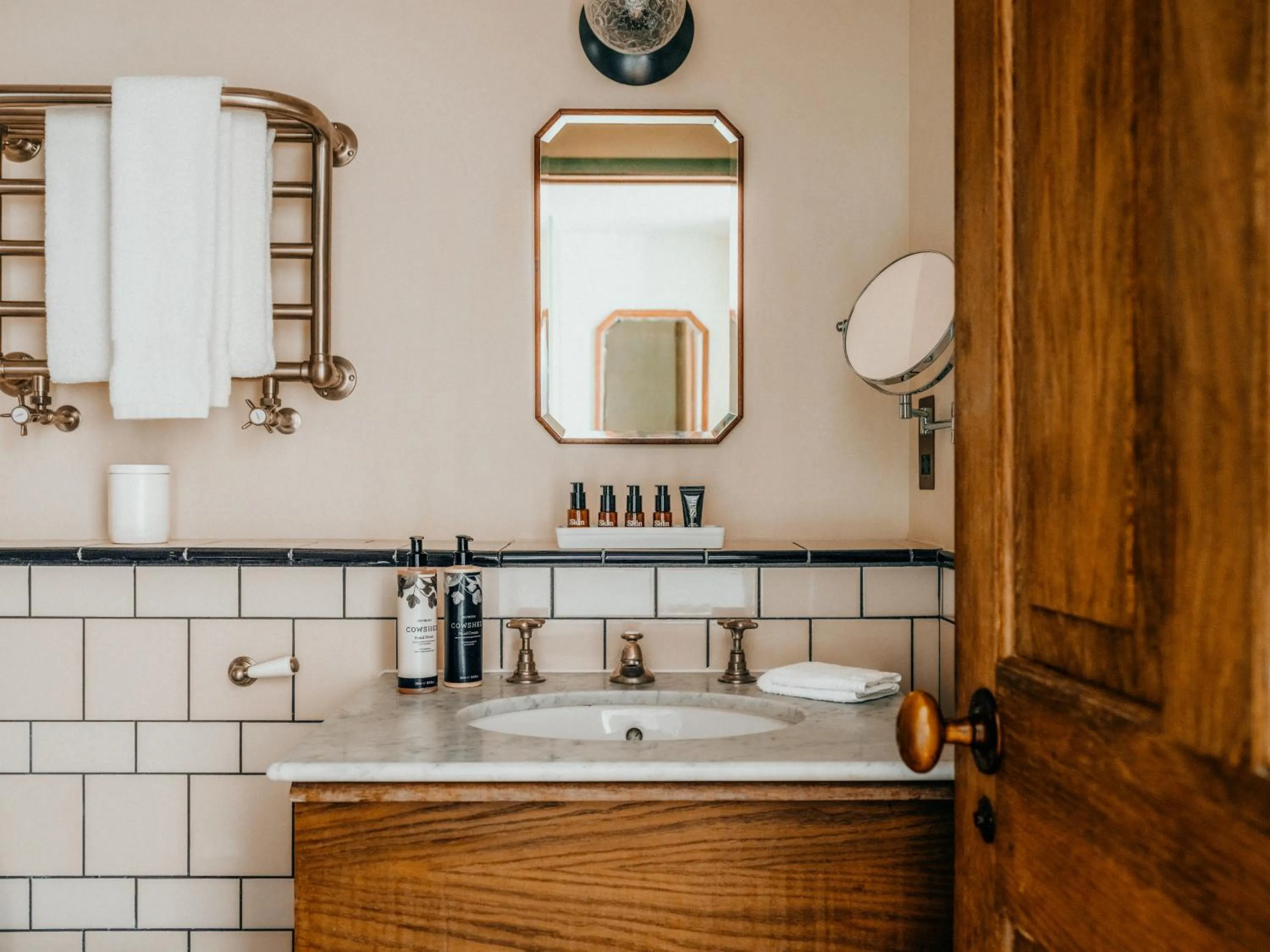 Bathroom in Redchurch Townhouse