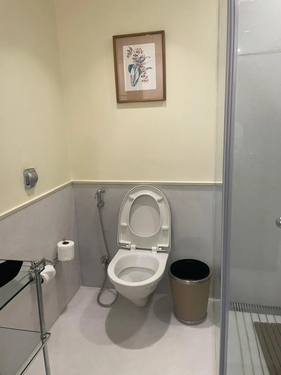 Toilet in ITC Maurya, a Luxury Collection Hotel, New Delhi