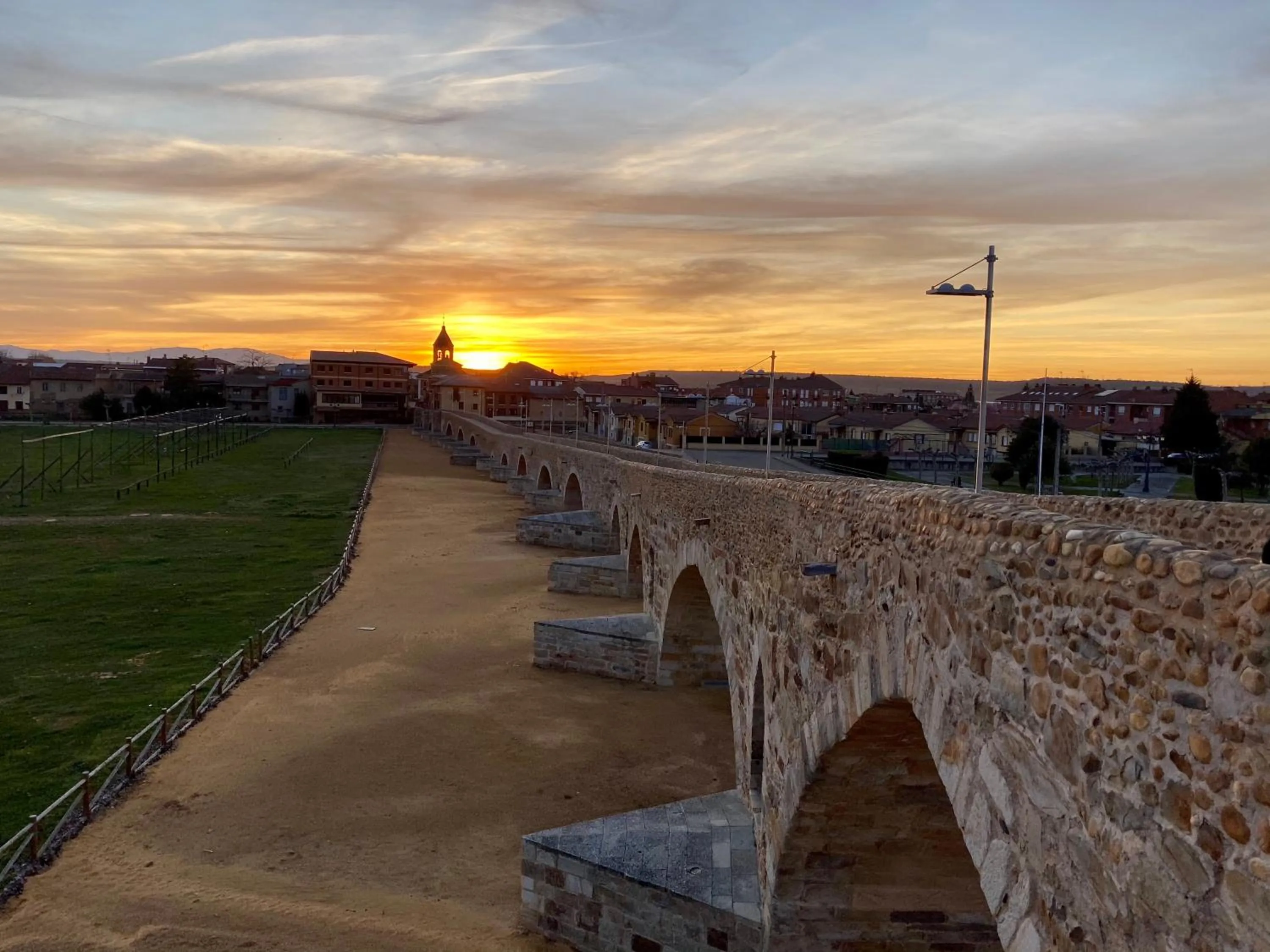 Nearby landmark in B&B Puente de Órbigo