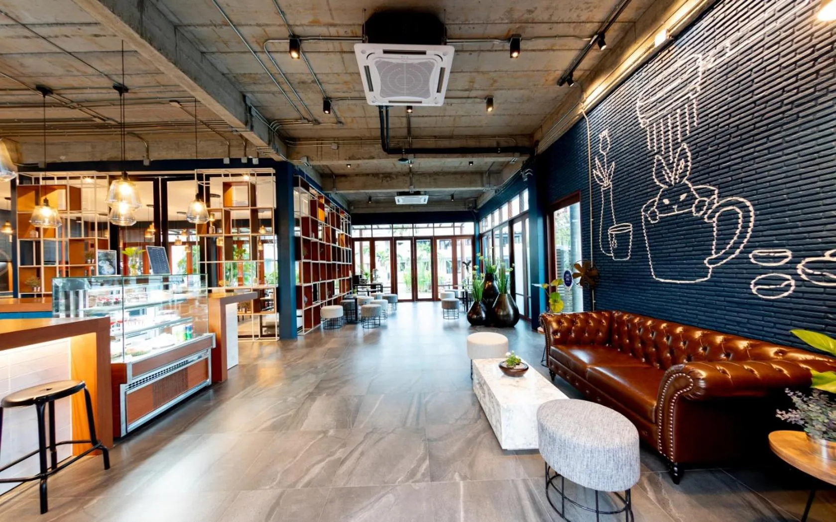 Restaurant/places to eat in Kochira