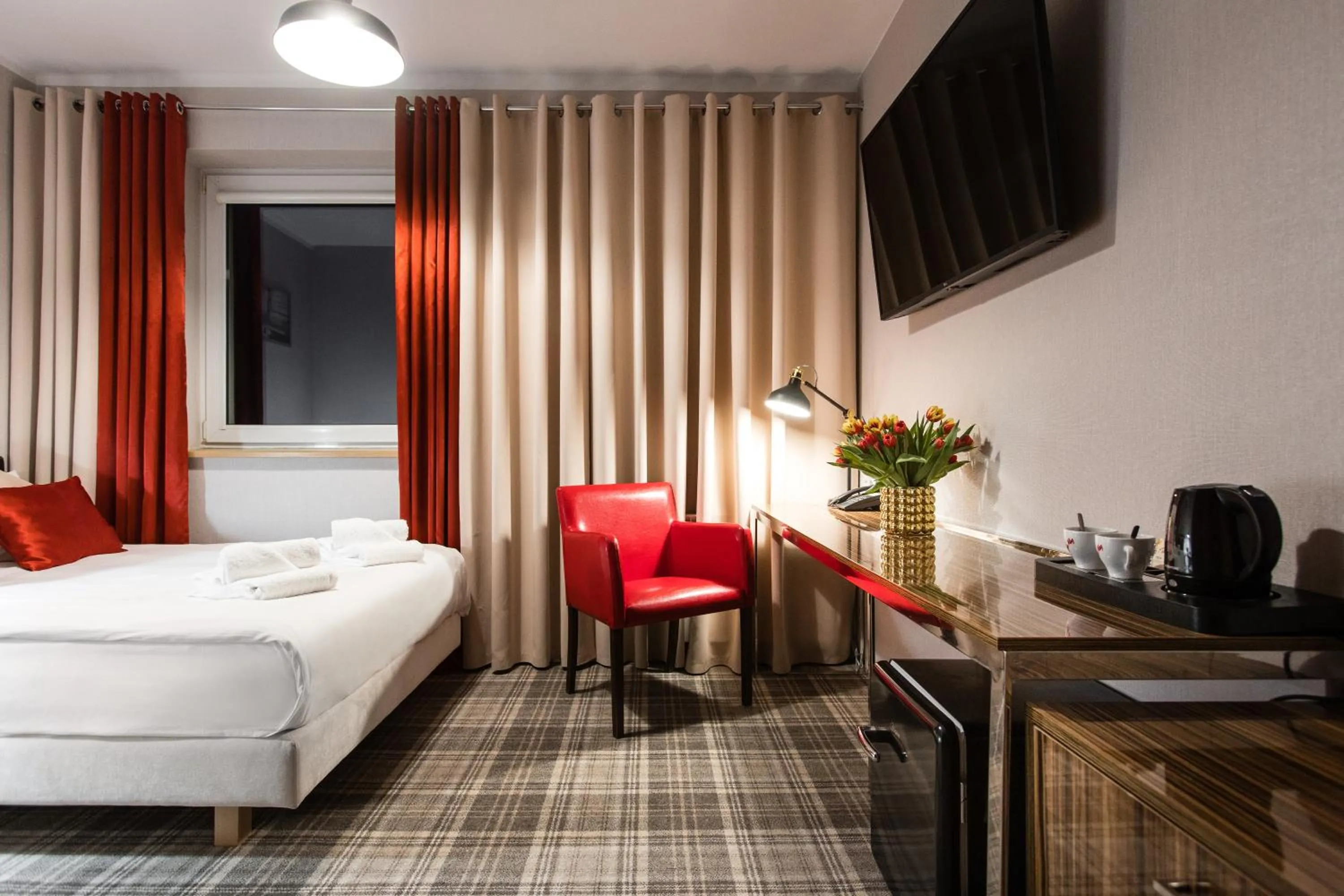 Bed in Hotel Iskierka Business & Spa