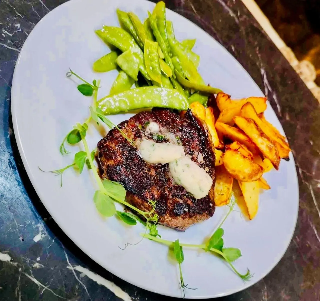 Restaurant/places to eat in Hotel Iskierka Business & Spa