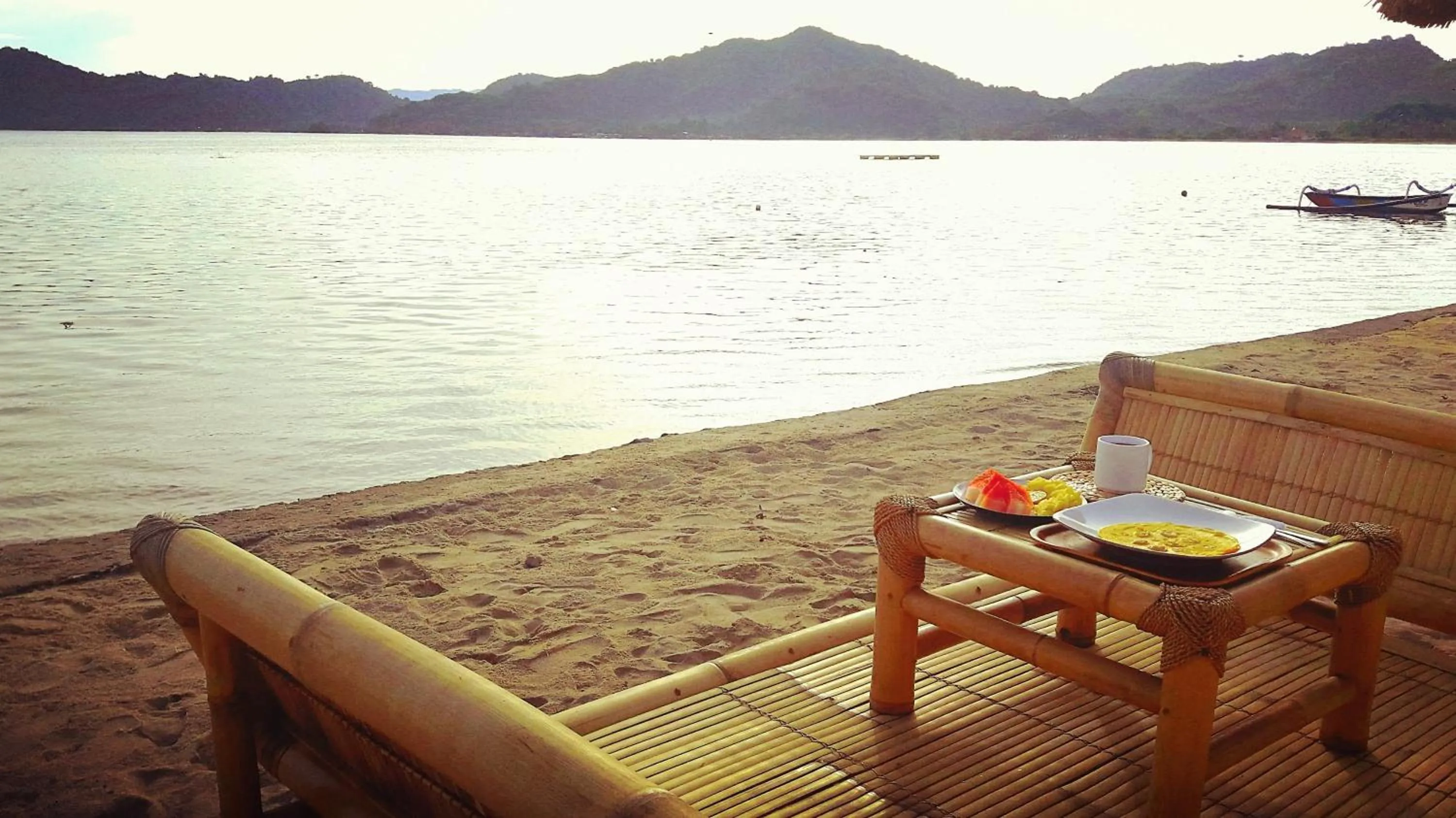 Restaurant/places to eat in Alden Beach House