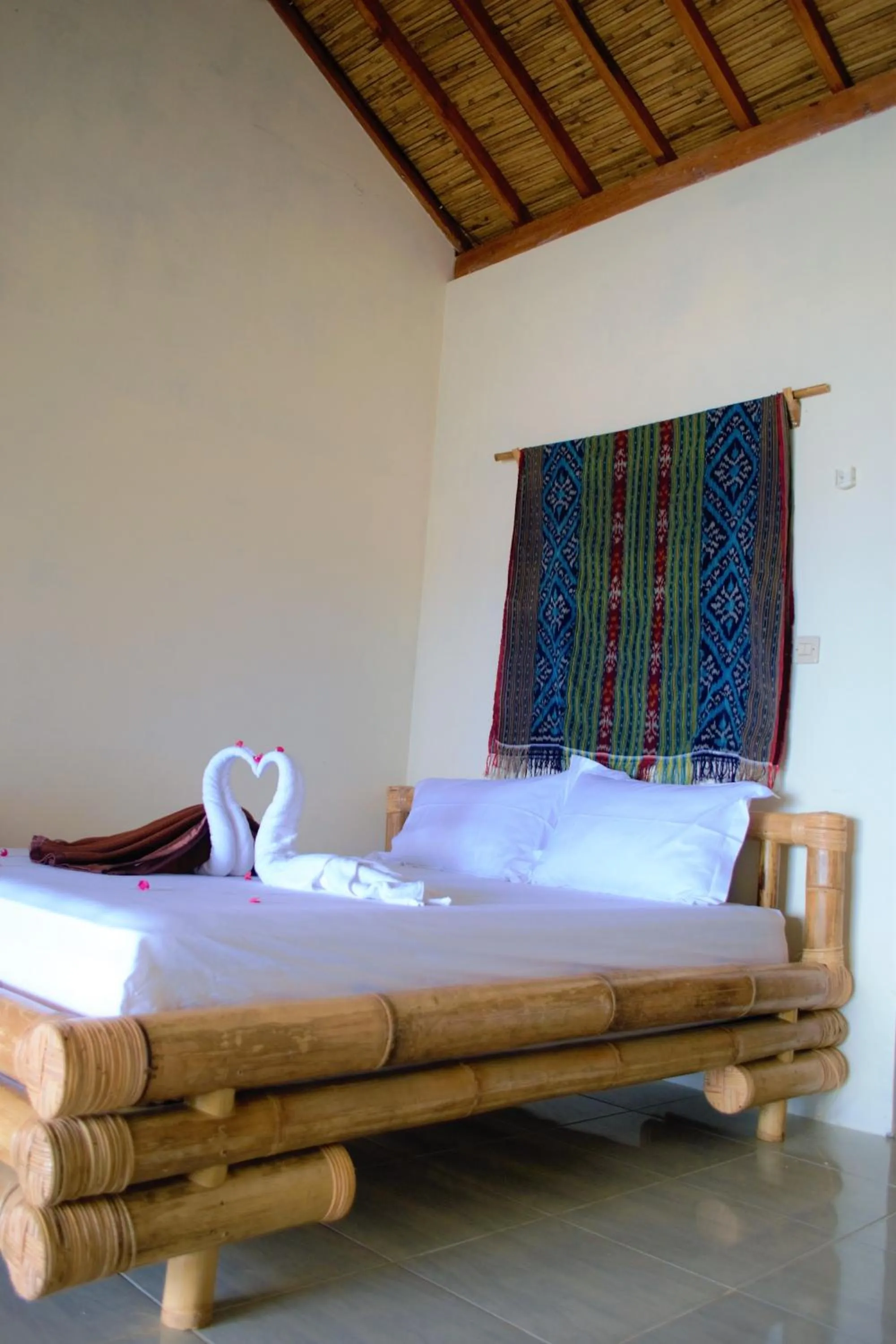 Bed in Alden Beach House