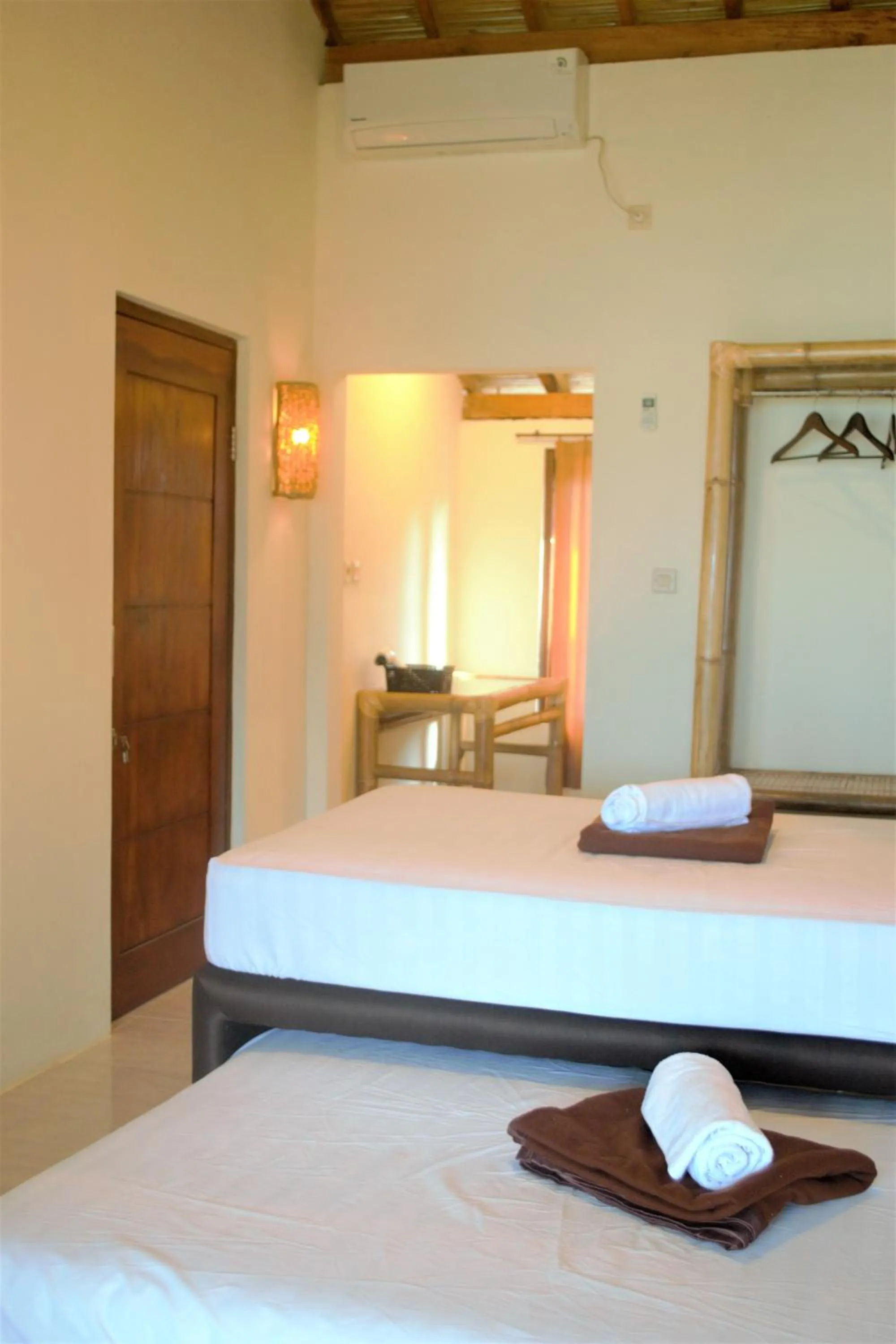 Bed in Alden Beach House