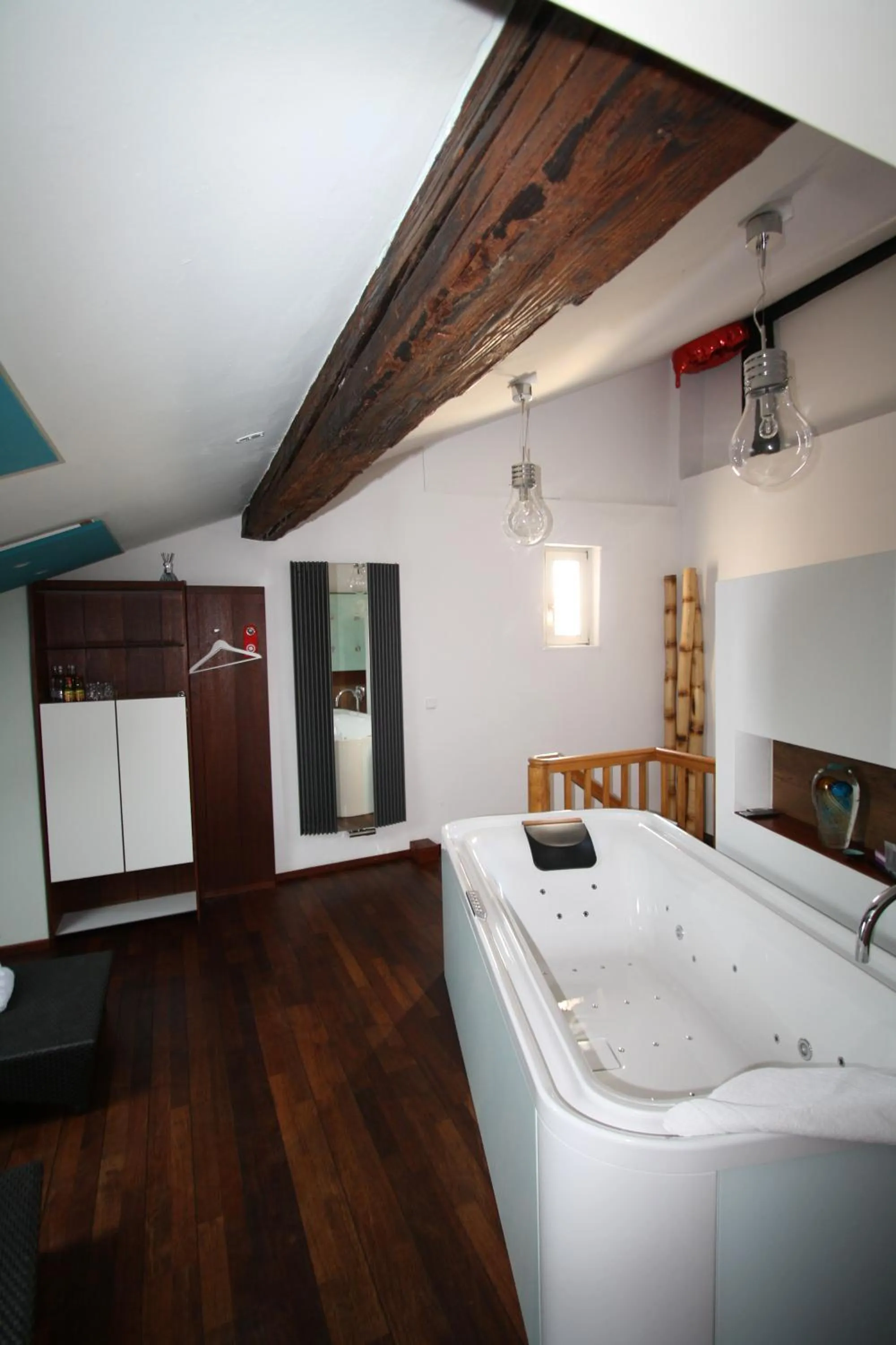 Hot Tub in Elements Hotel