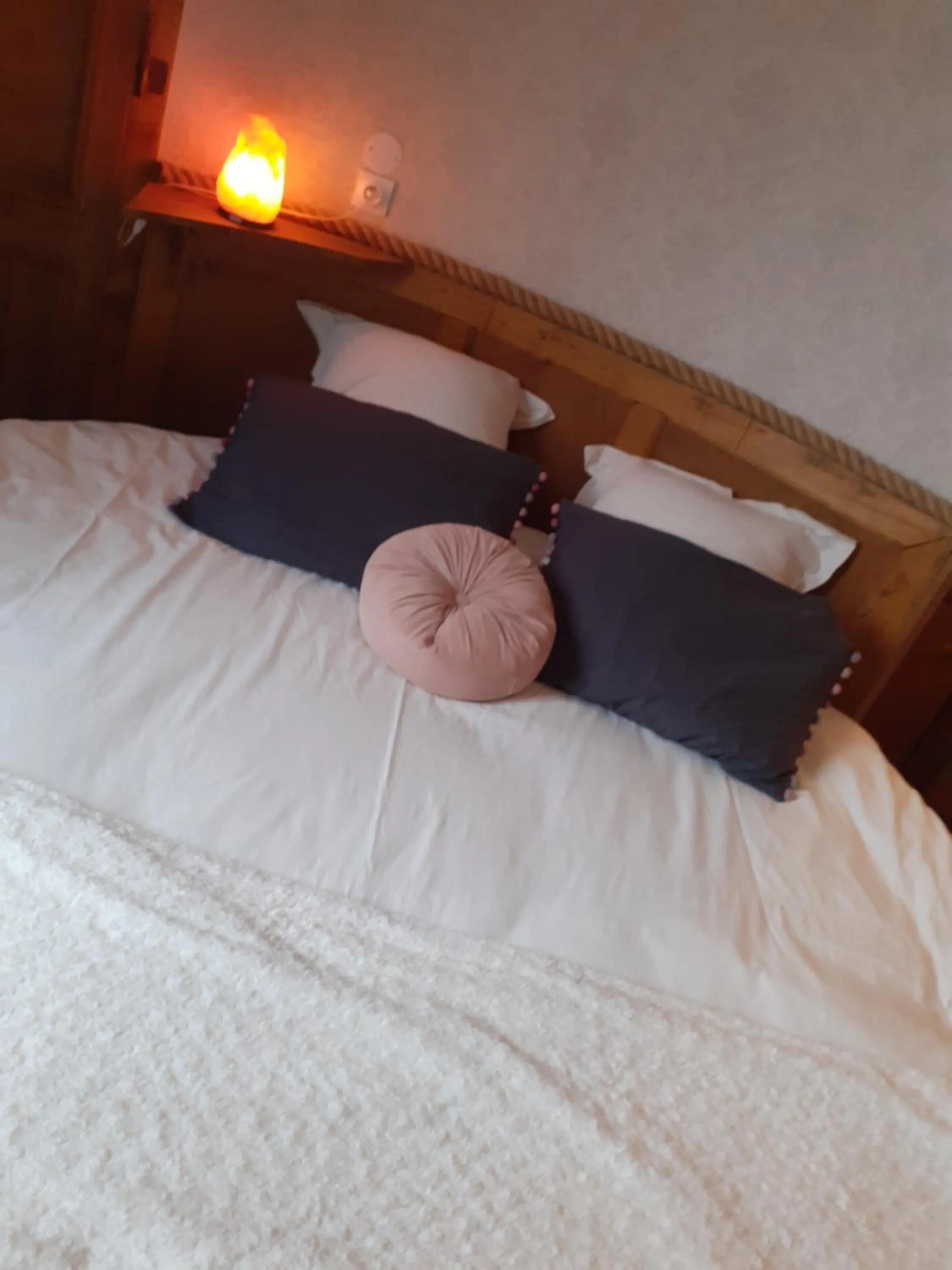 Bed in La Tour Mandot