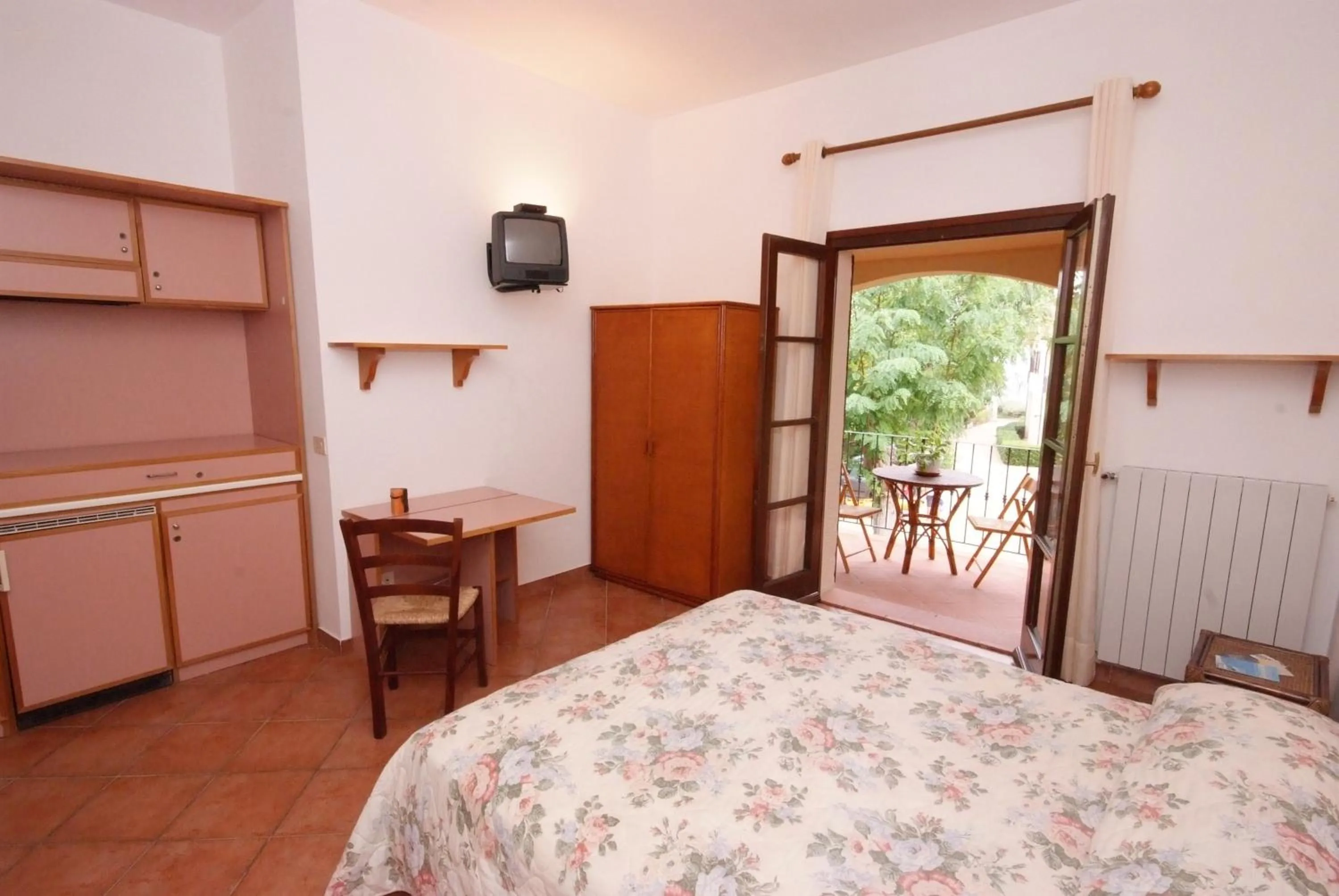 Bed in Hotel Voce del Mare