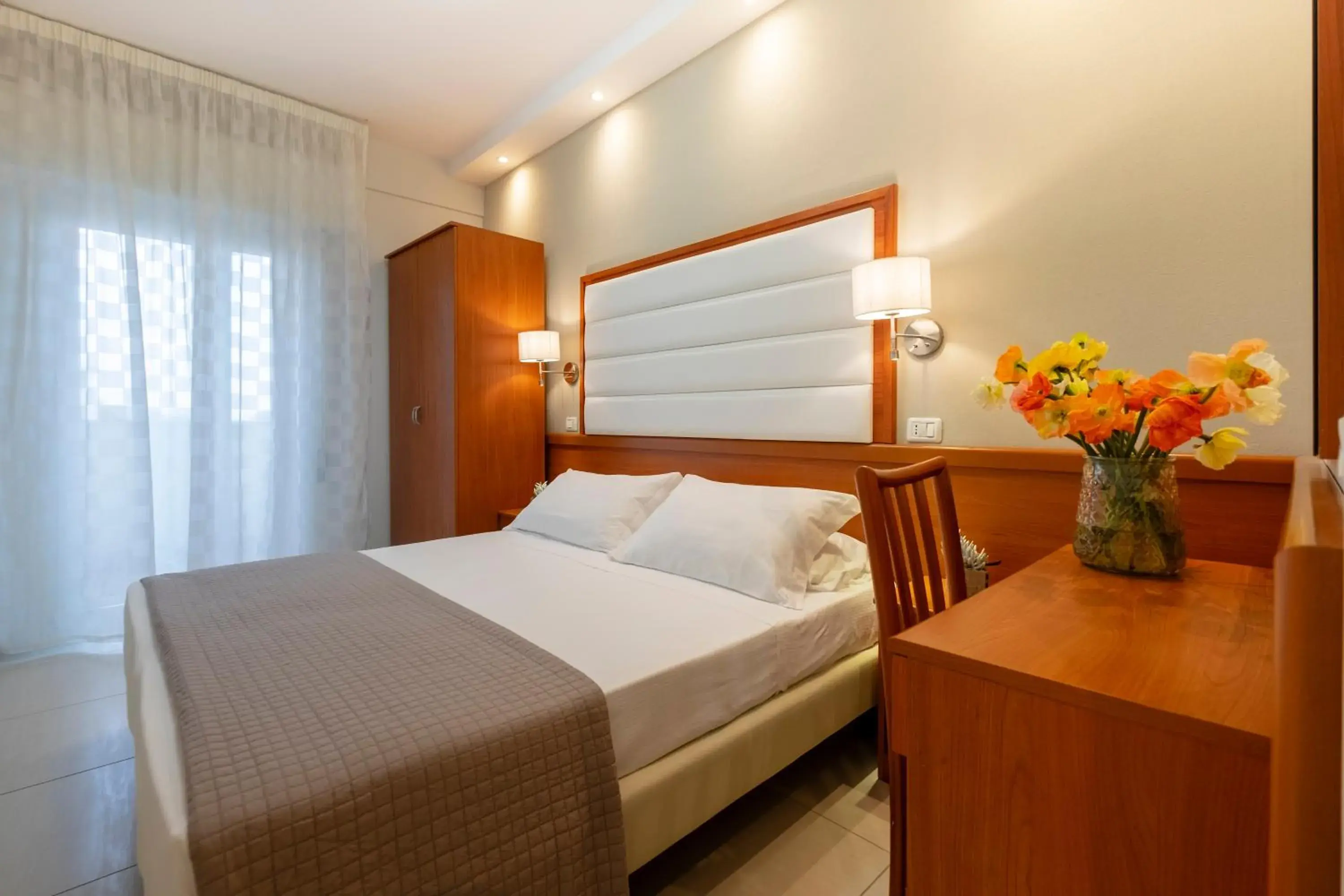 Small Double Room in Hotel Elios Small Double Room in Hotel Elios