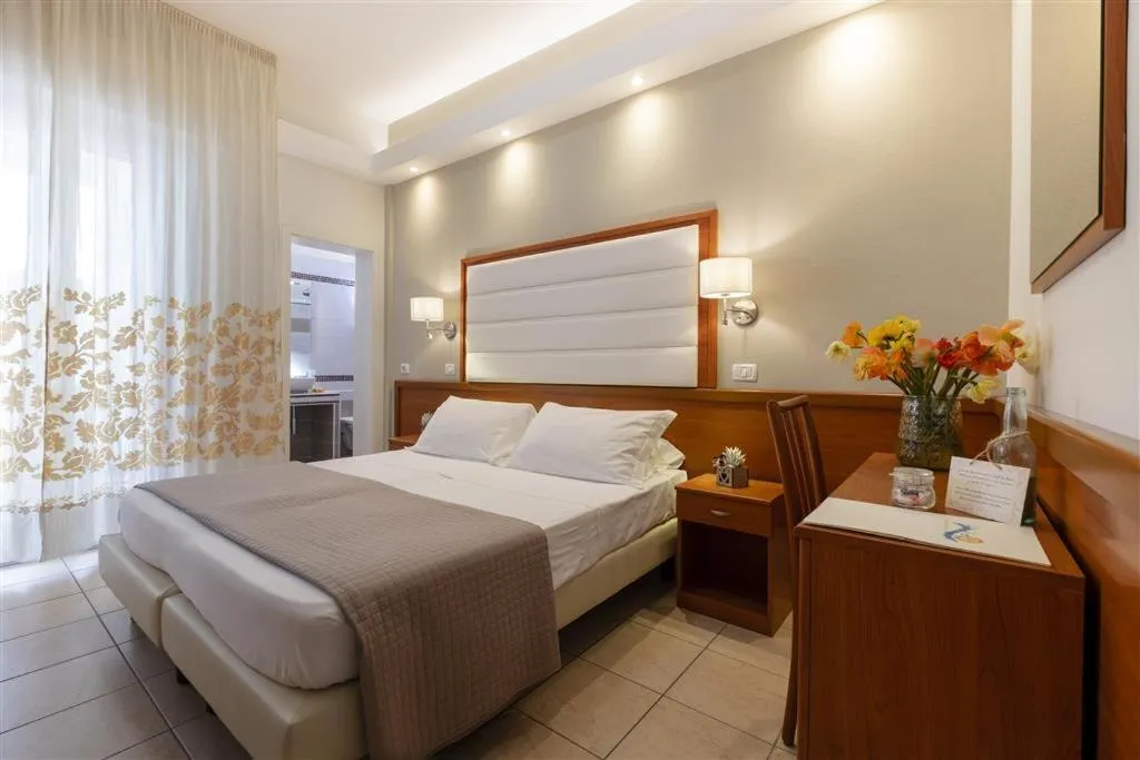 Photo of the whole room, Bed in Hotel Elios