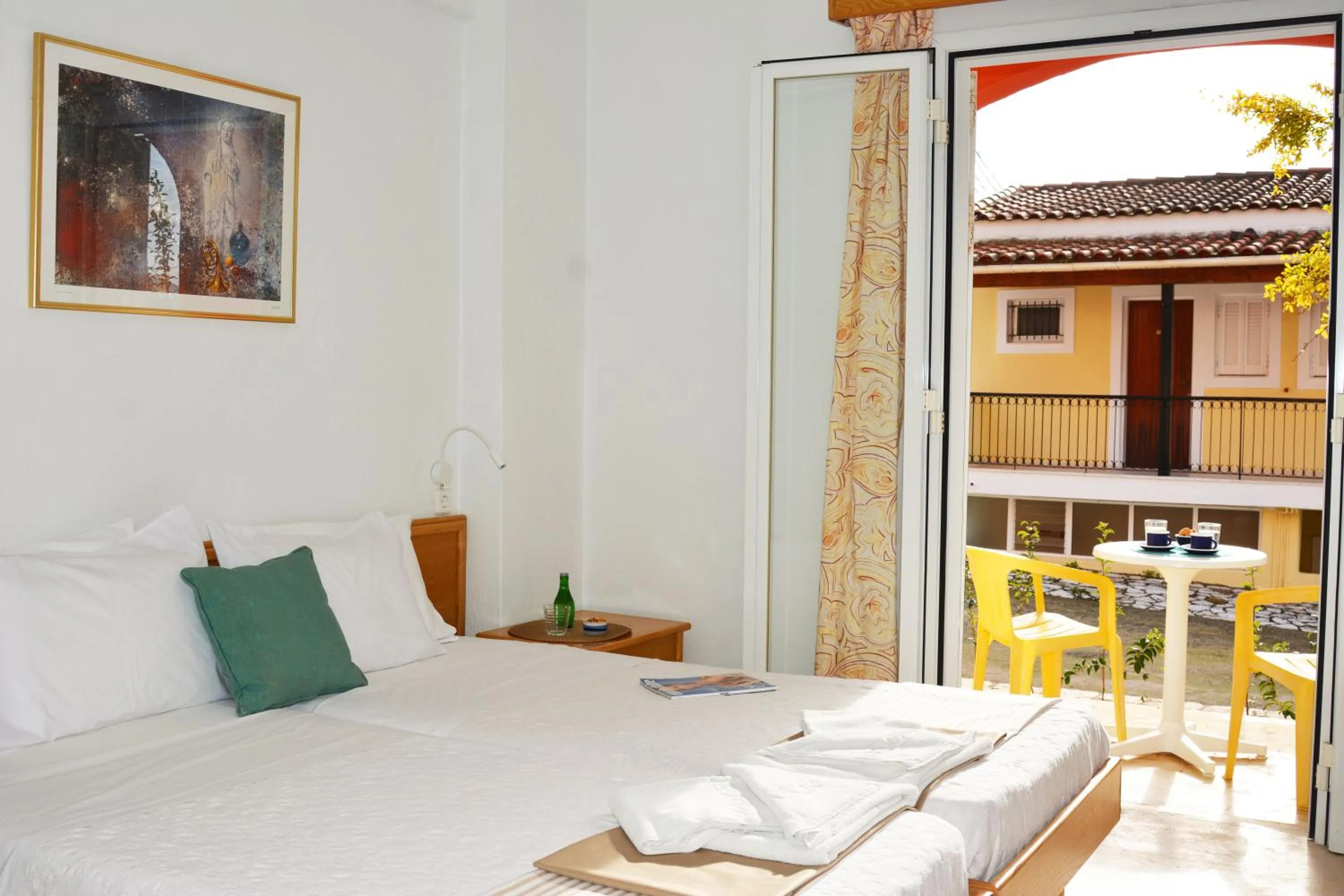 Bed in Elite Corfu - Adults Friendly