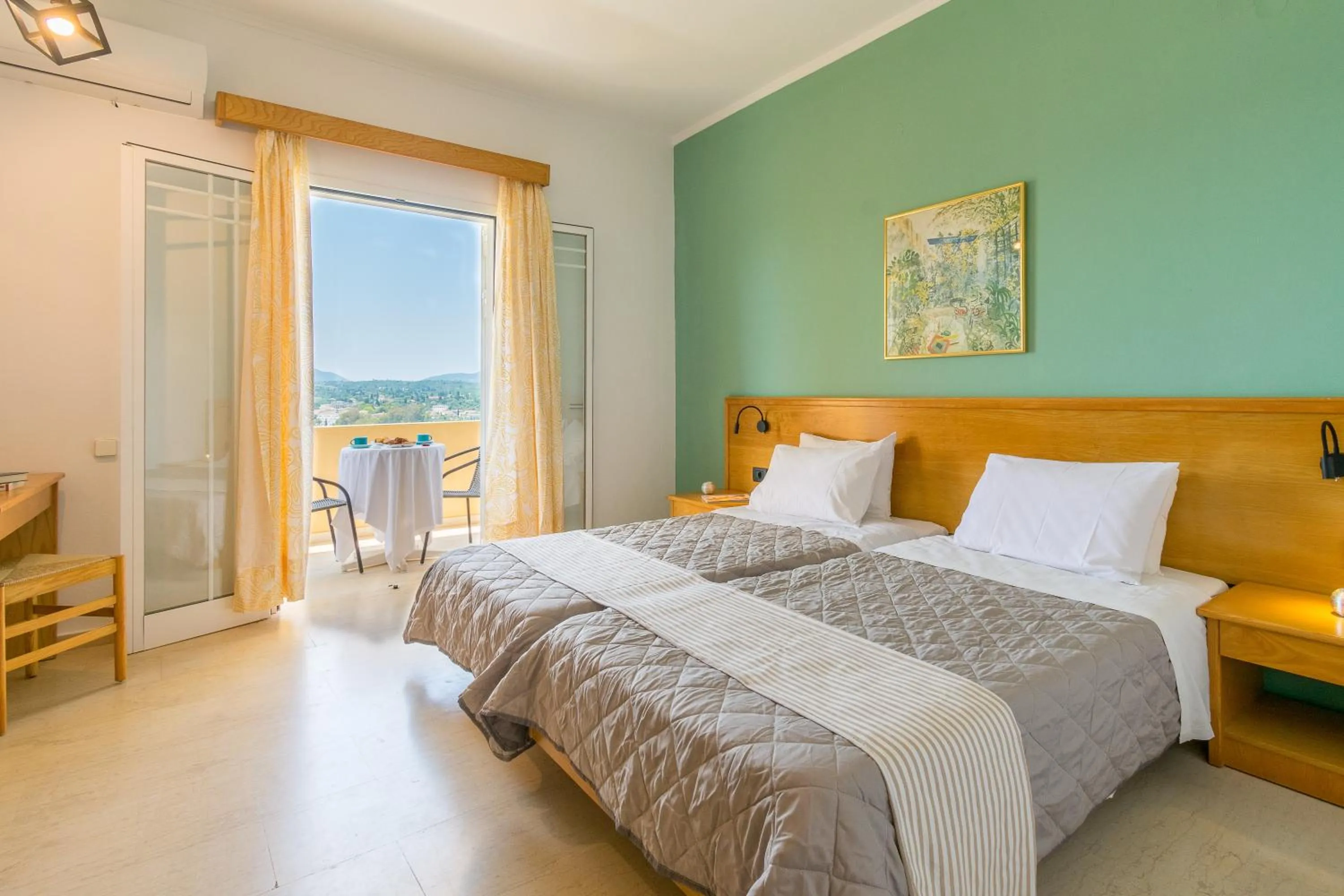 Bed in Elite Corfu - Adults Friendly