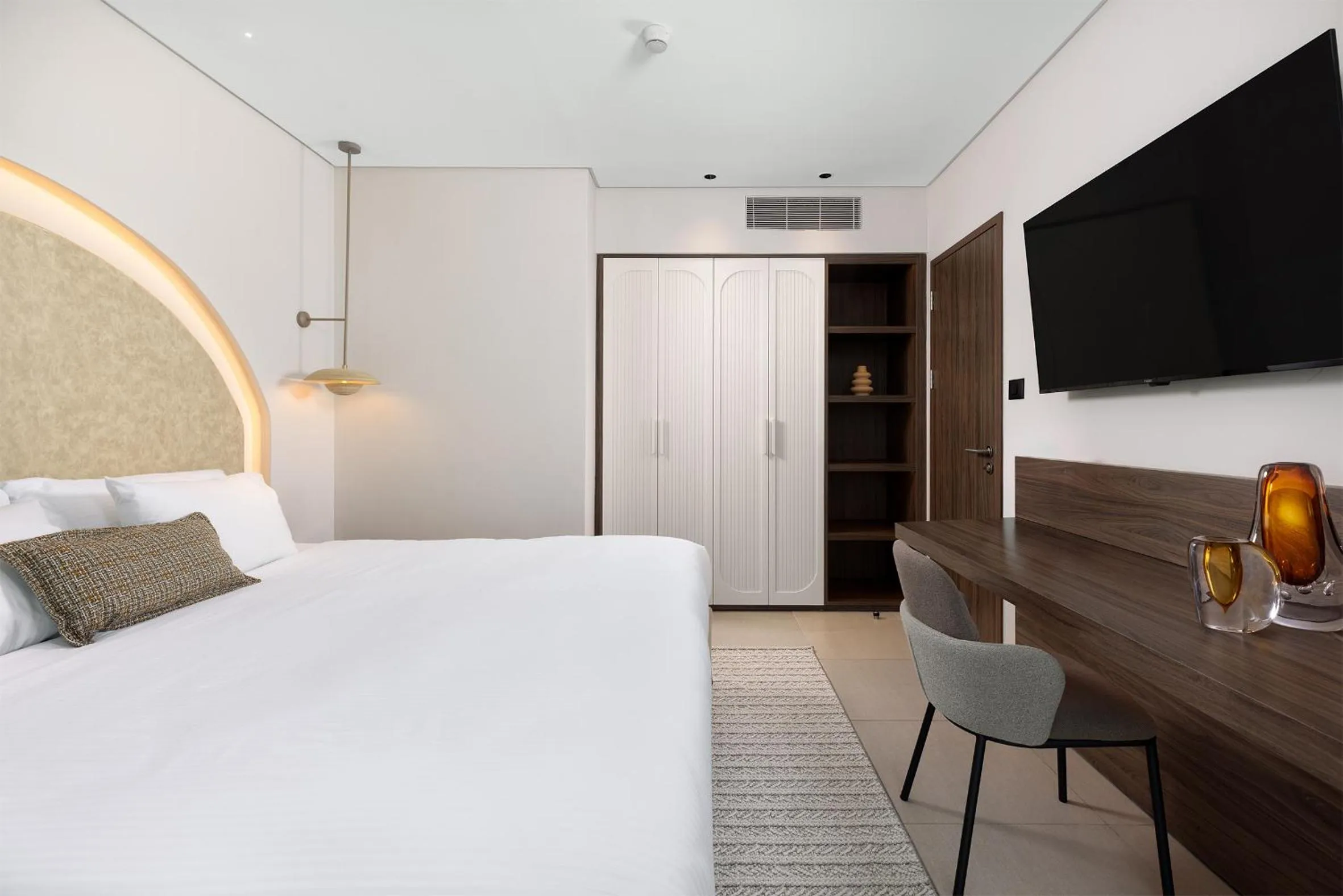 Living room, Bed in U Magic Palace