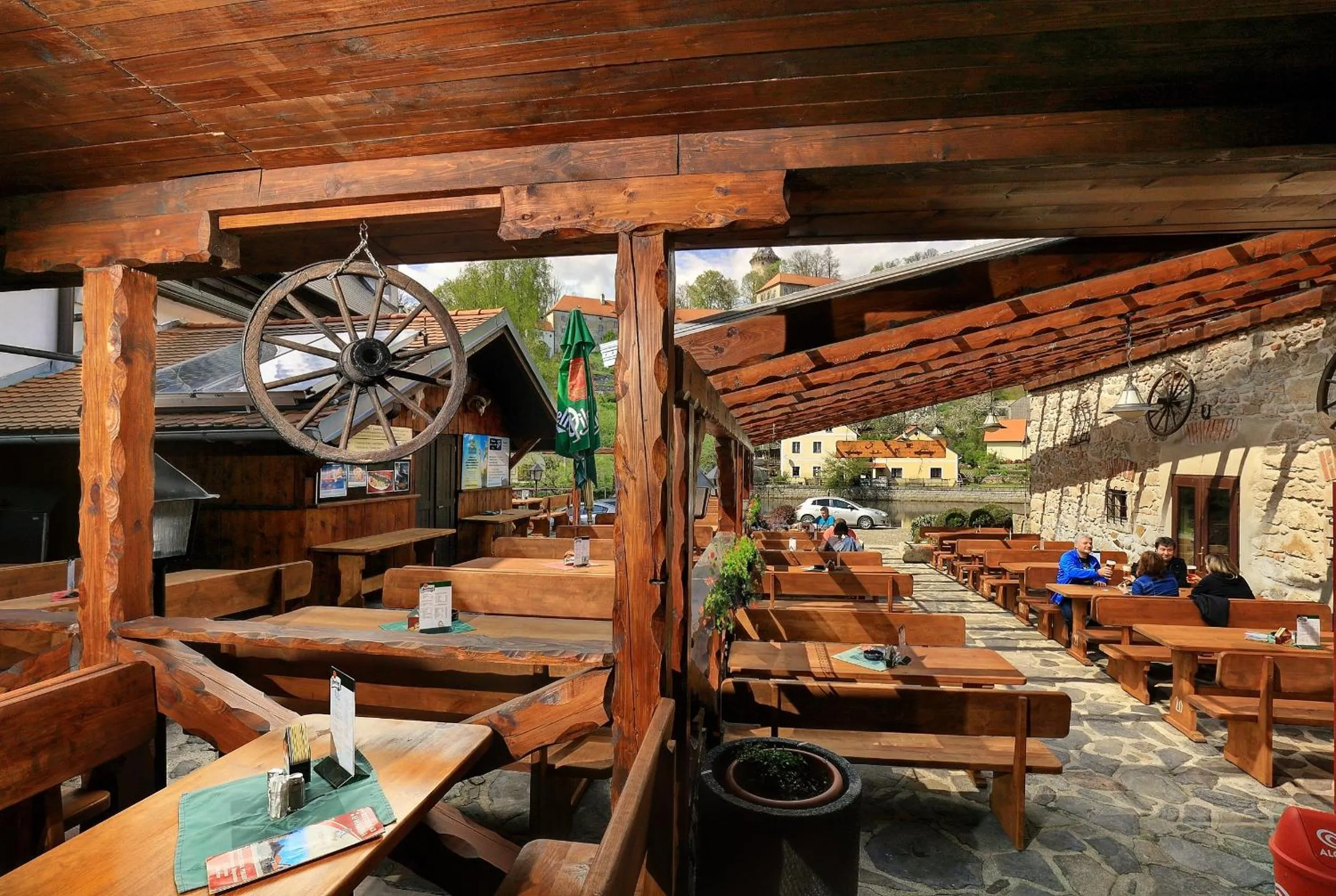 Restaurant/places to eat in Hotel U Martina