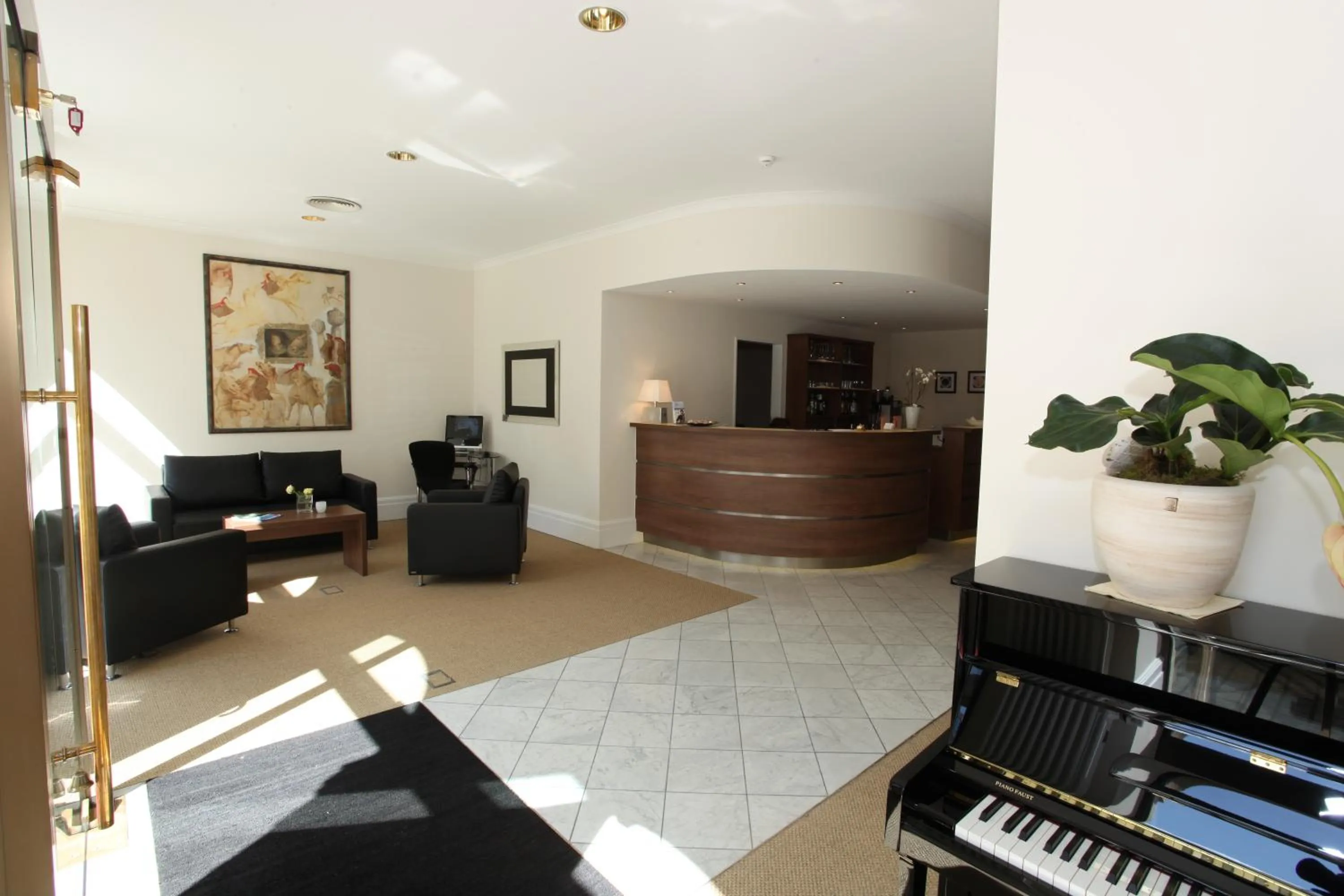 Lobby or reception in Arcade Hotel