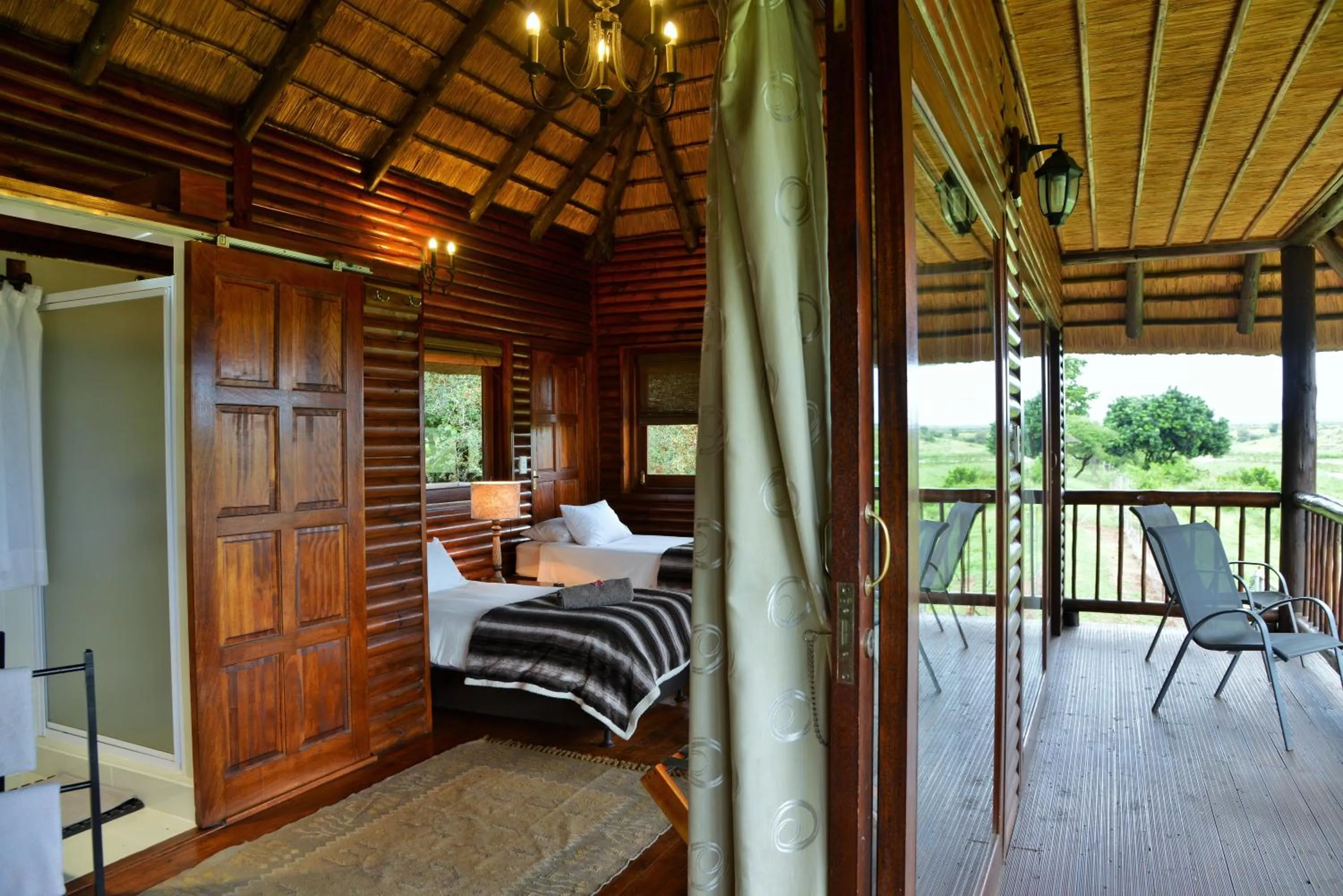 Photo of the whole room in Elephant Walk Retreat