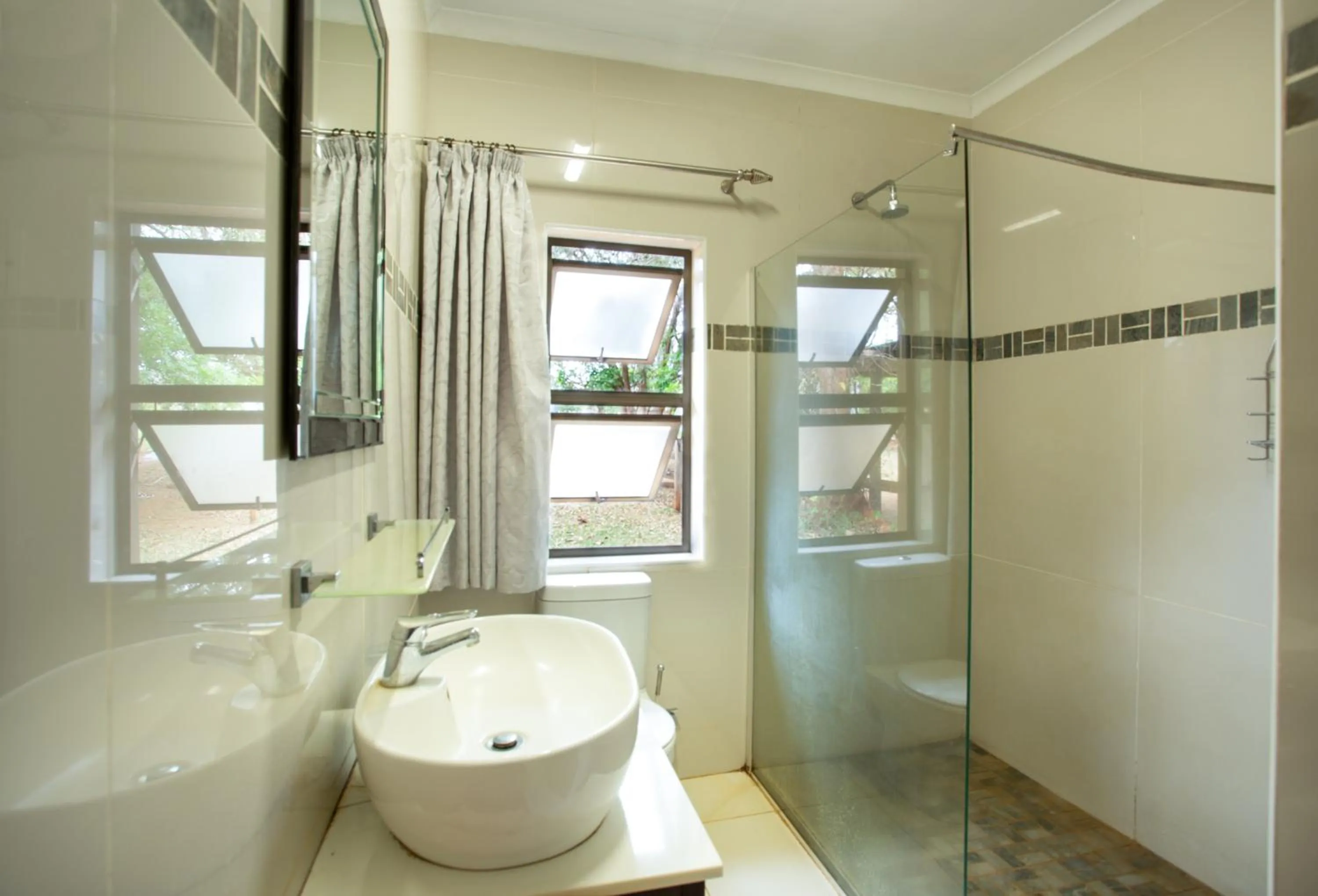 Bathroom in Elephant Walk Retreat