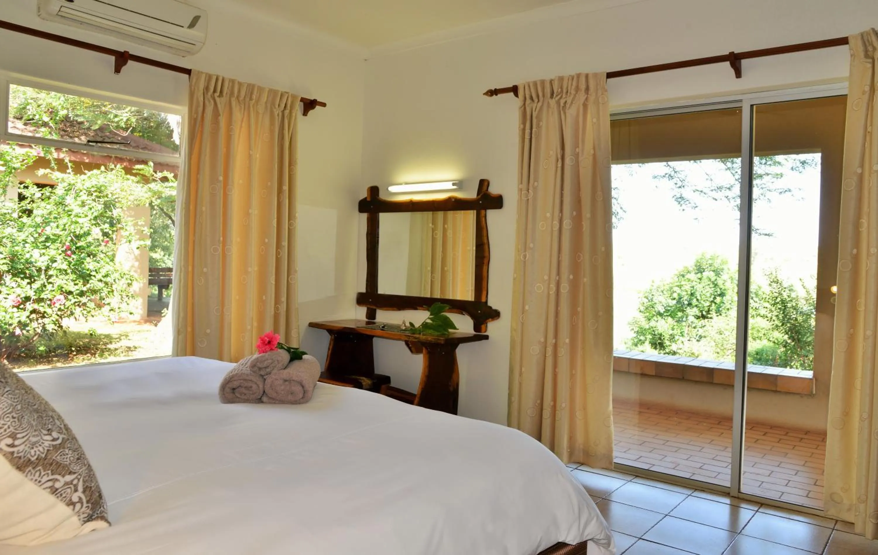 Bed in Elephant Walk Retreat