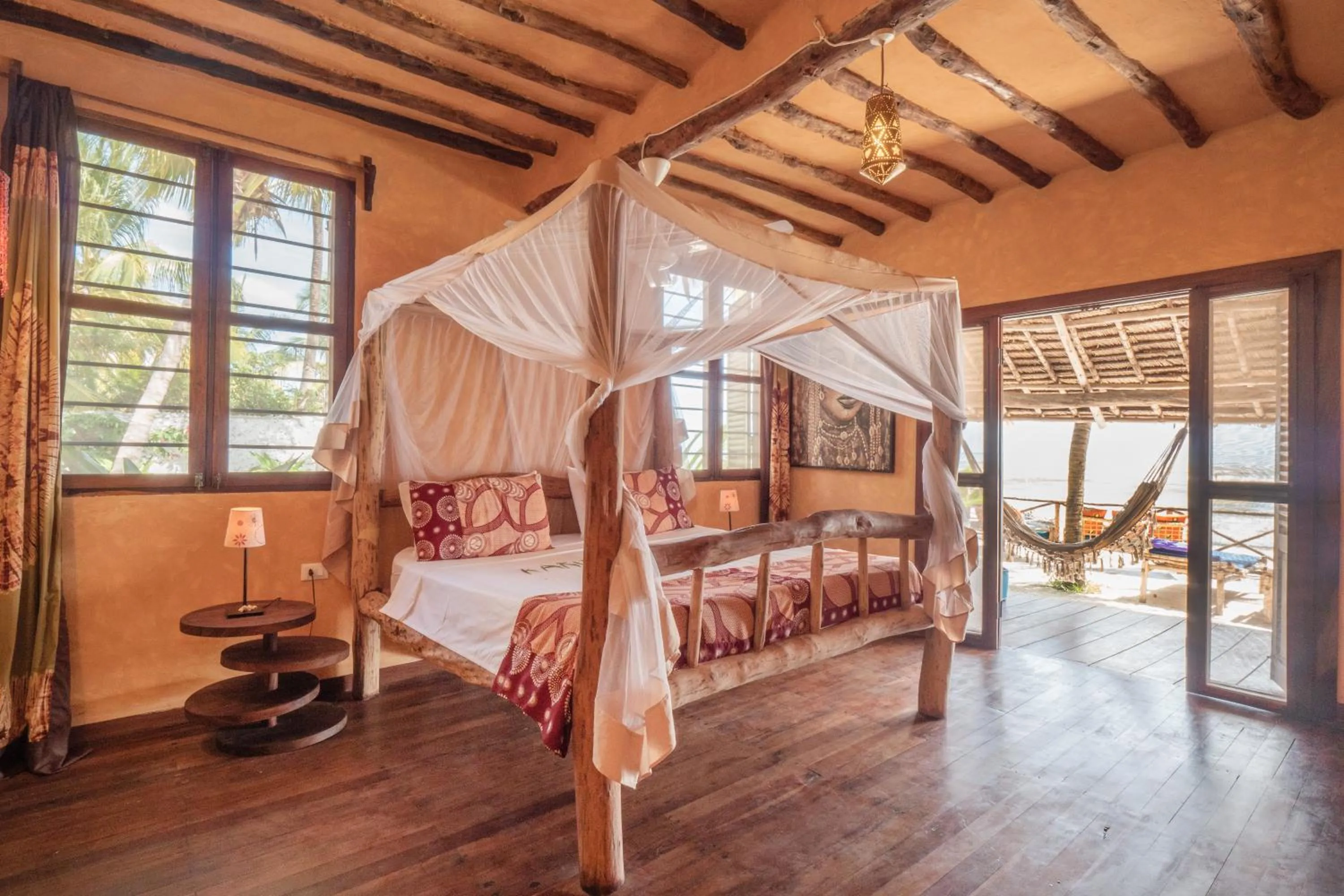 Balcony/Terrace, Bed in Joya Boutique Hotel