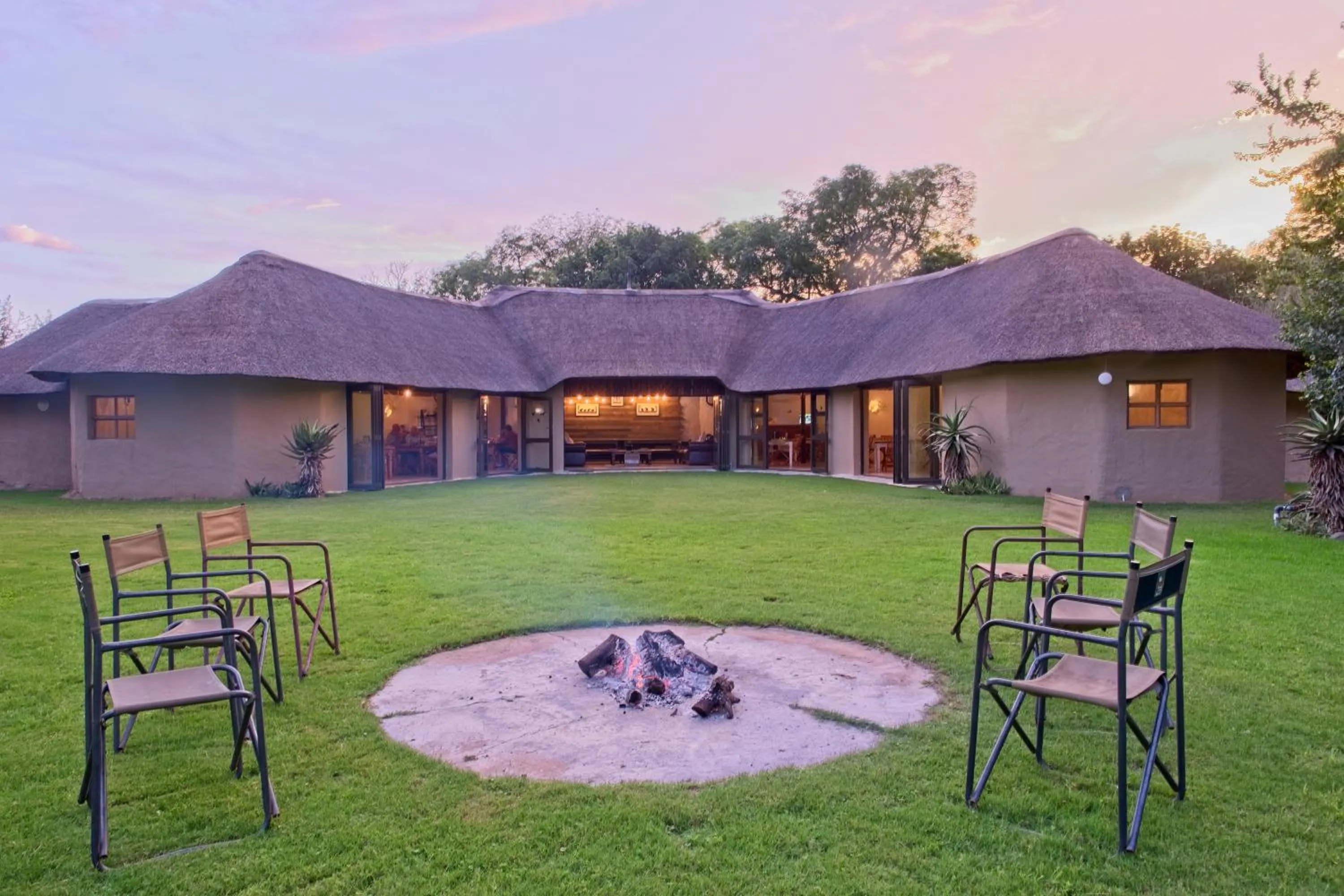 Restaurant/places to eat in Chrislin African Lodge