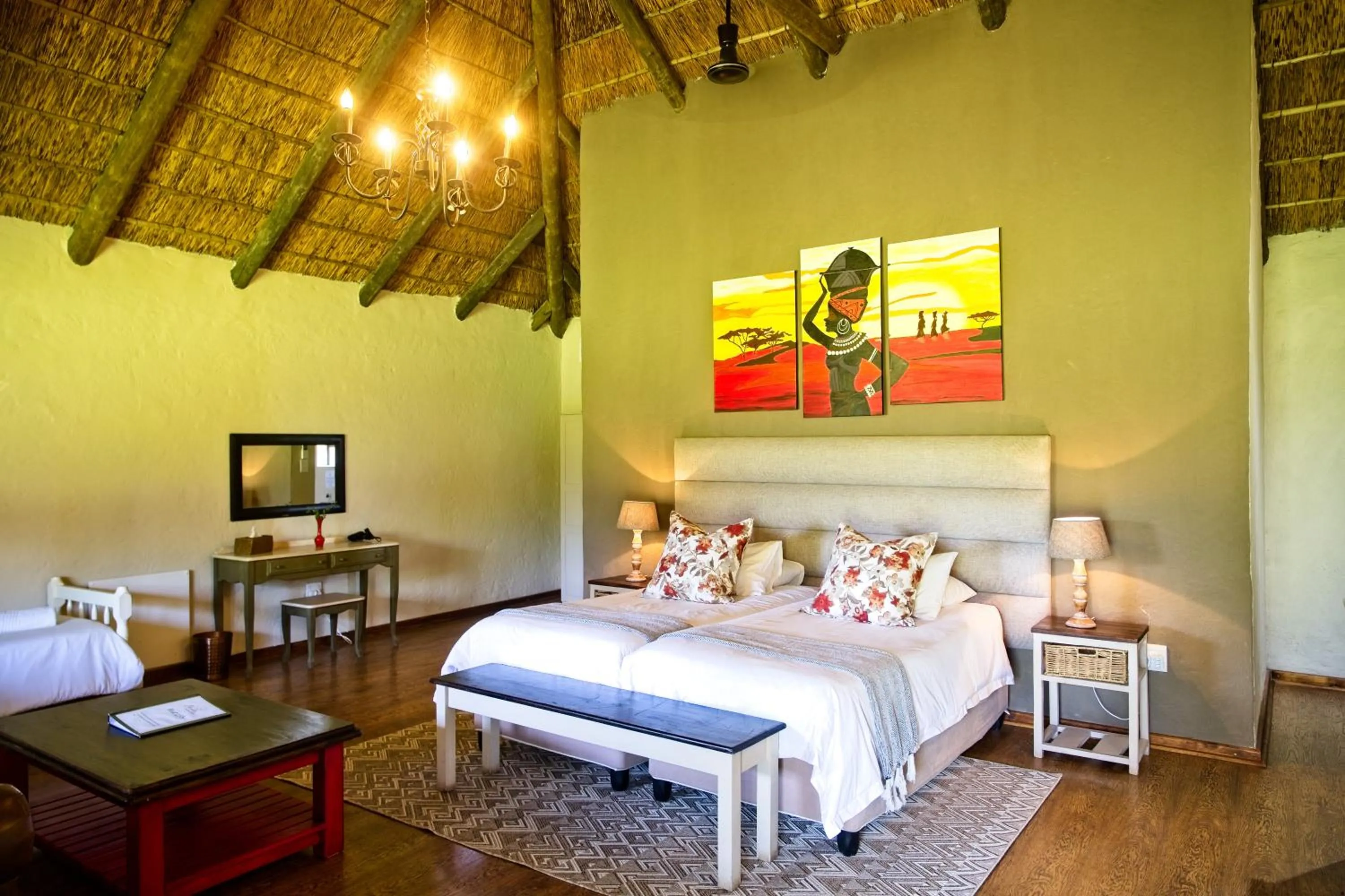 Bedroom, Bed in Chrislin African Lodge