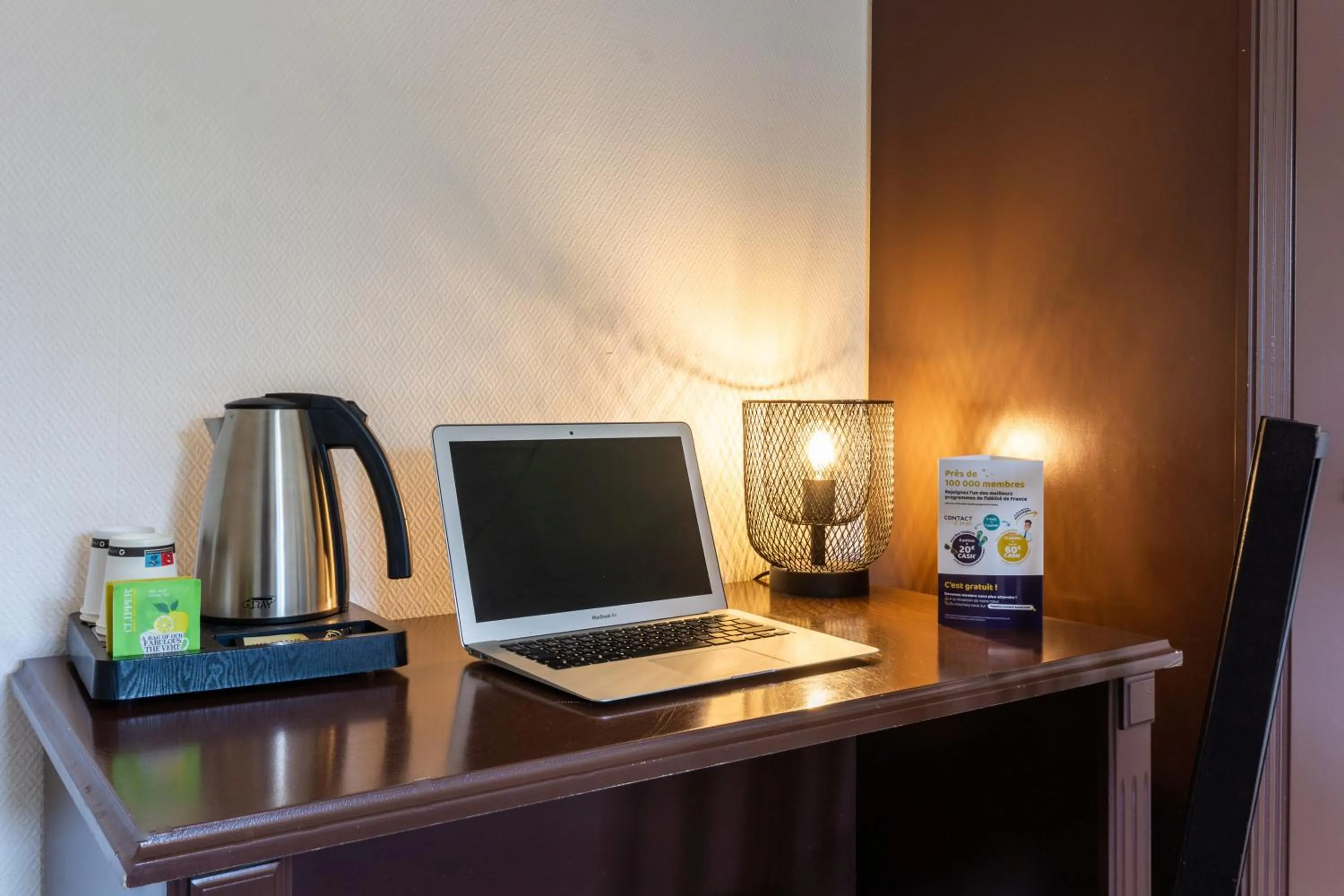 Seating area in Hôtel HAPY