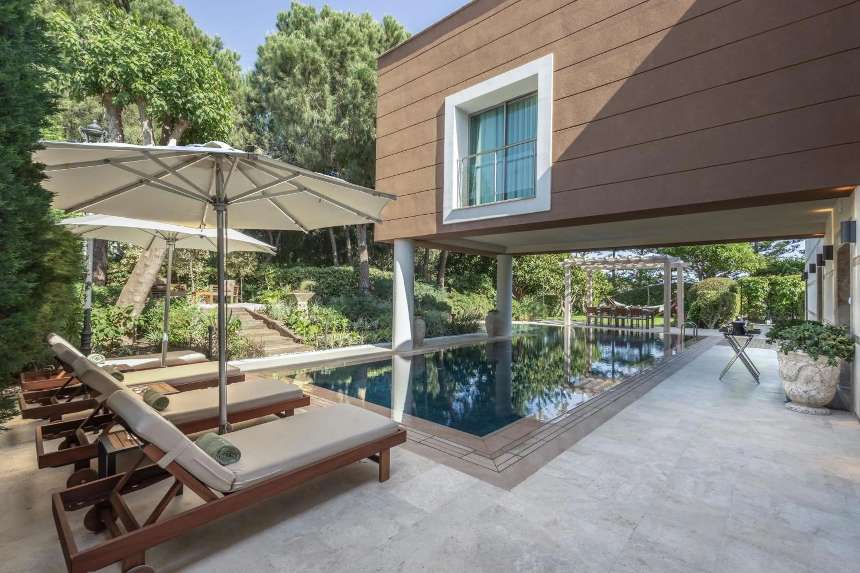 Swimming pool in Ela Excellence Resort Belek