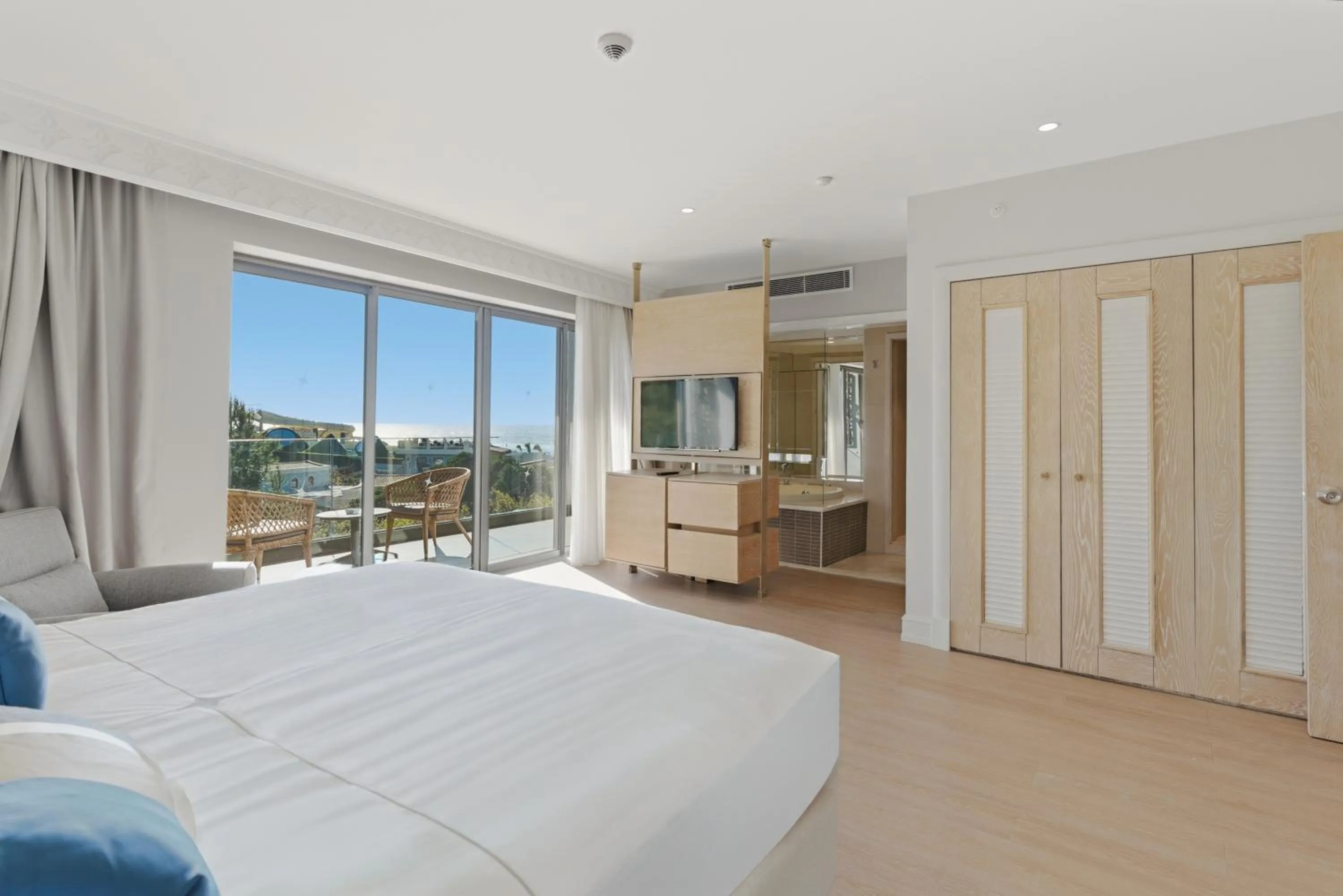 Bed in Ela Excellence Resort Belek