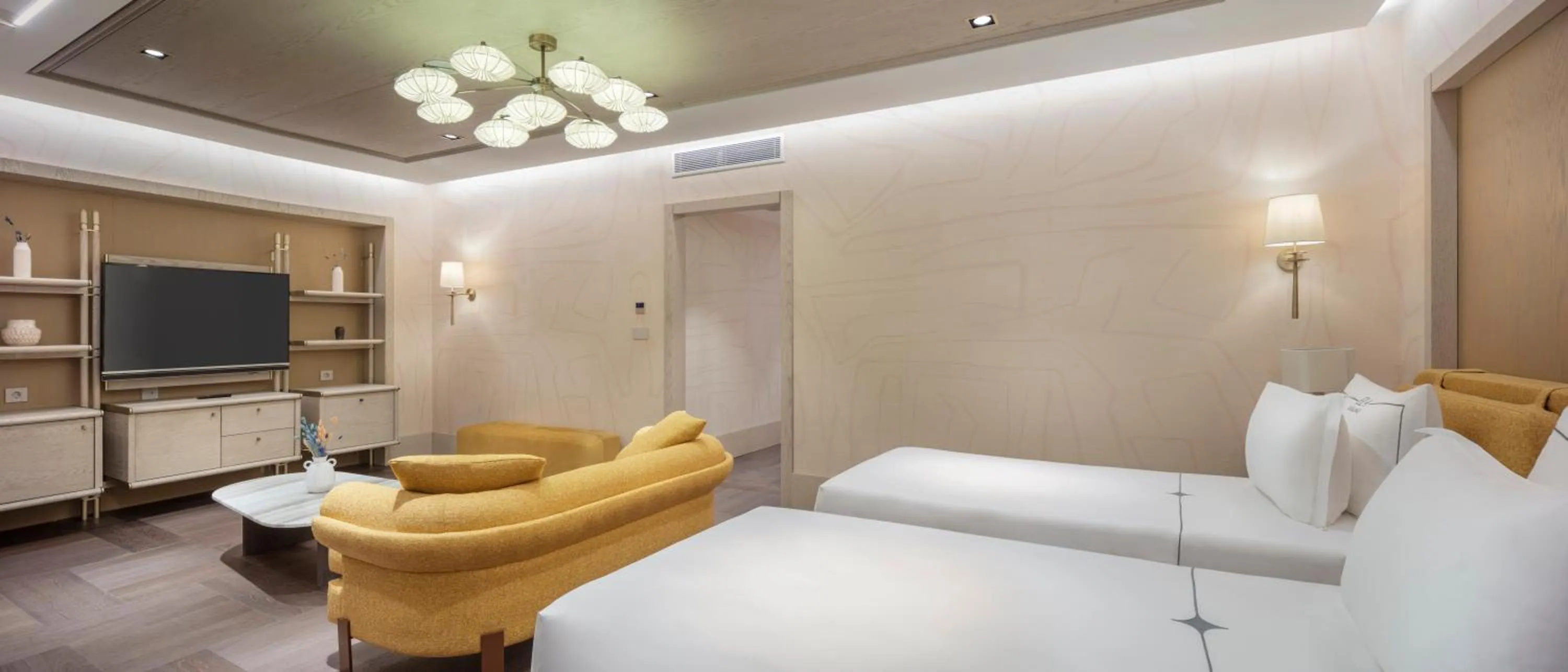 Bedroom, Bed in Ela Excellence Resort Belek