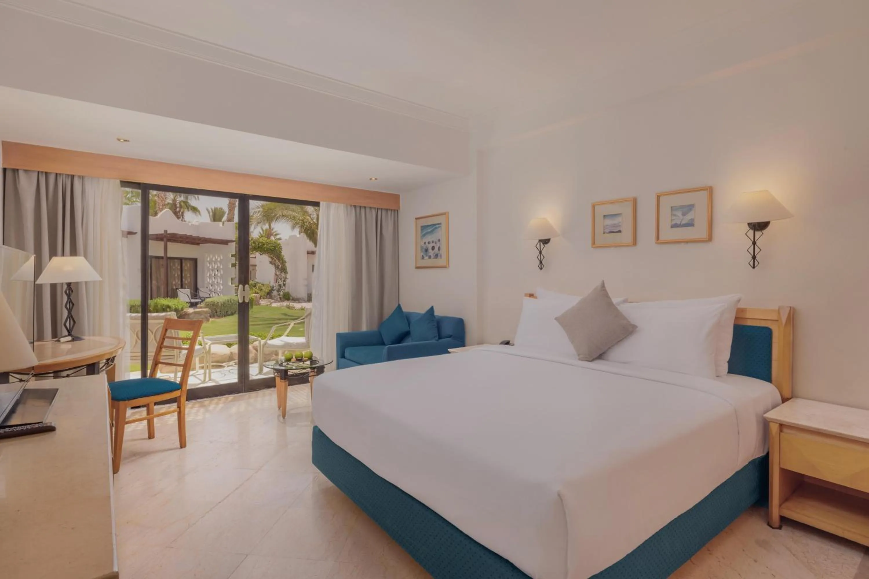 Photo of the whole room, Bed in JAZ Fayrouz