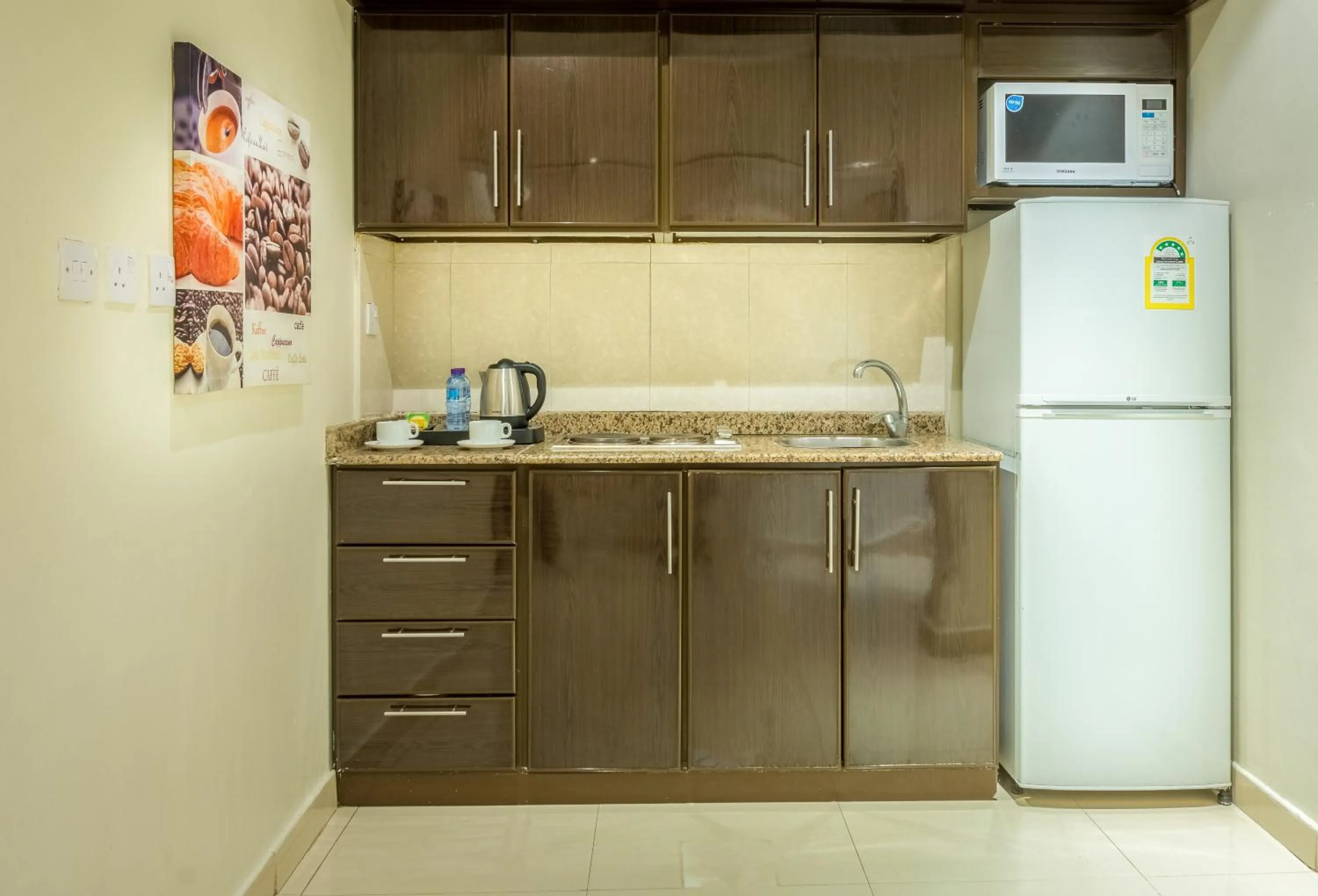 Al Muhaidb Residence Al Takhasossi 3