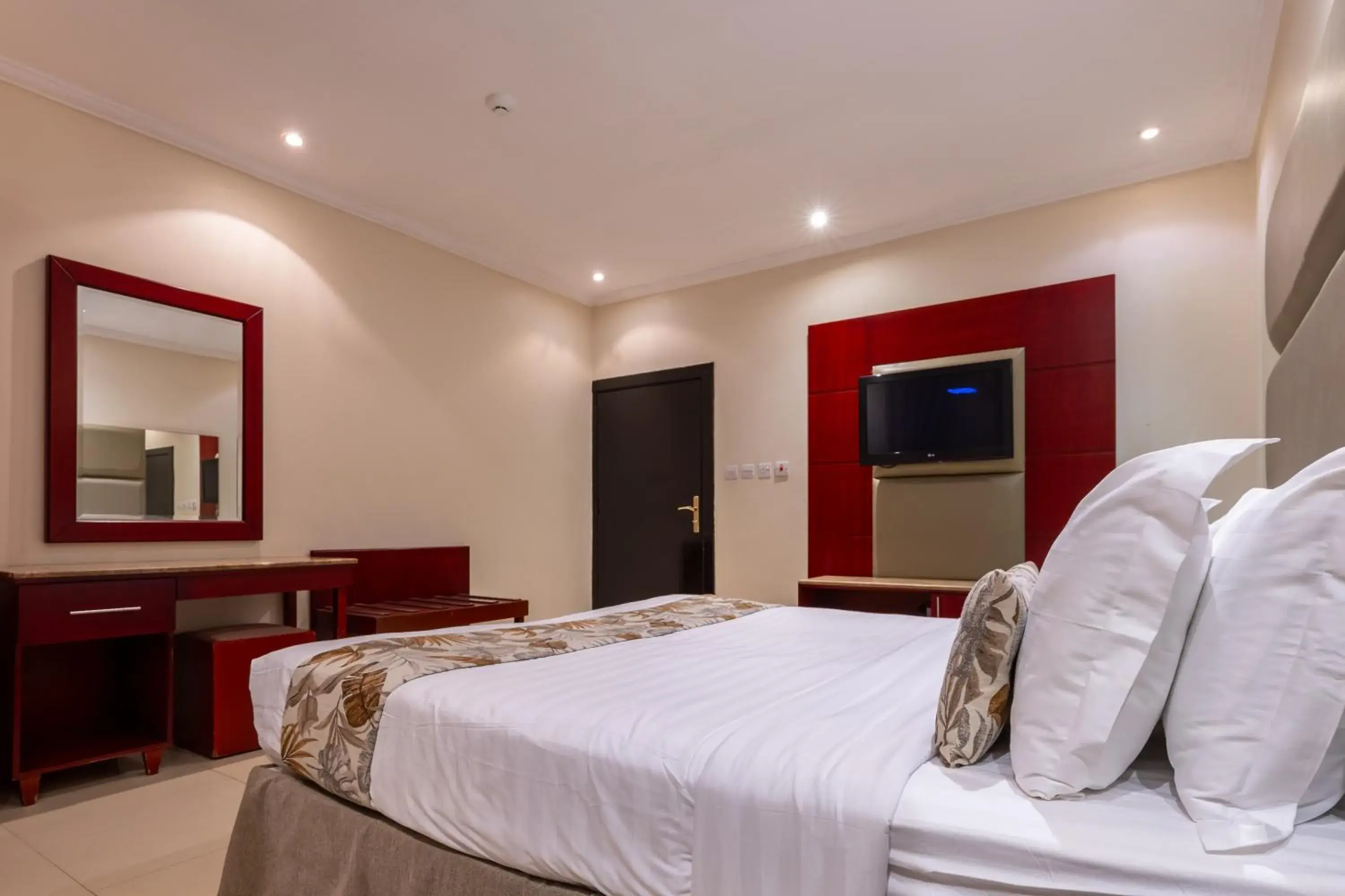 Standard Double Room in Al Muhaidb Residence Al Takhasossi 3 Standard Double Room in Al Muhaidb Residence Al Takhasossi 3