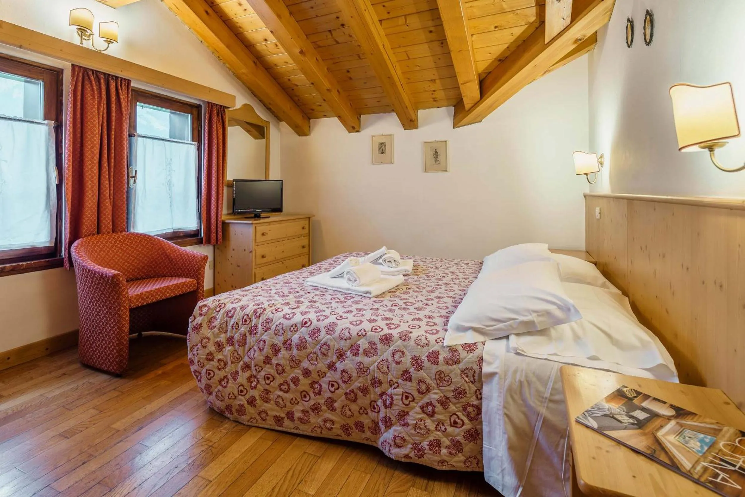 Bed in Hotel Alemagna