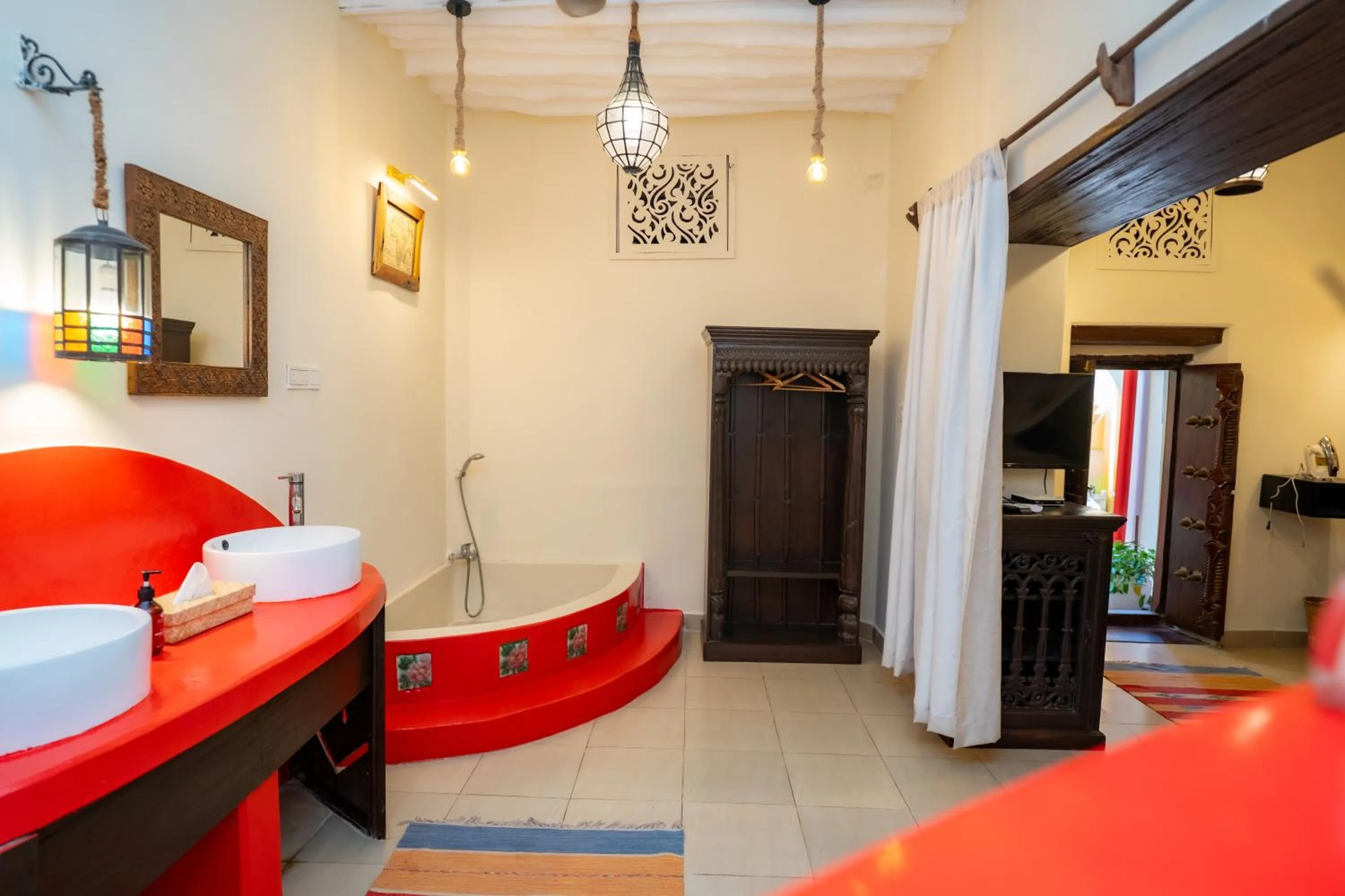 Bedroom, Bed in Jafferji House