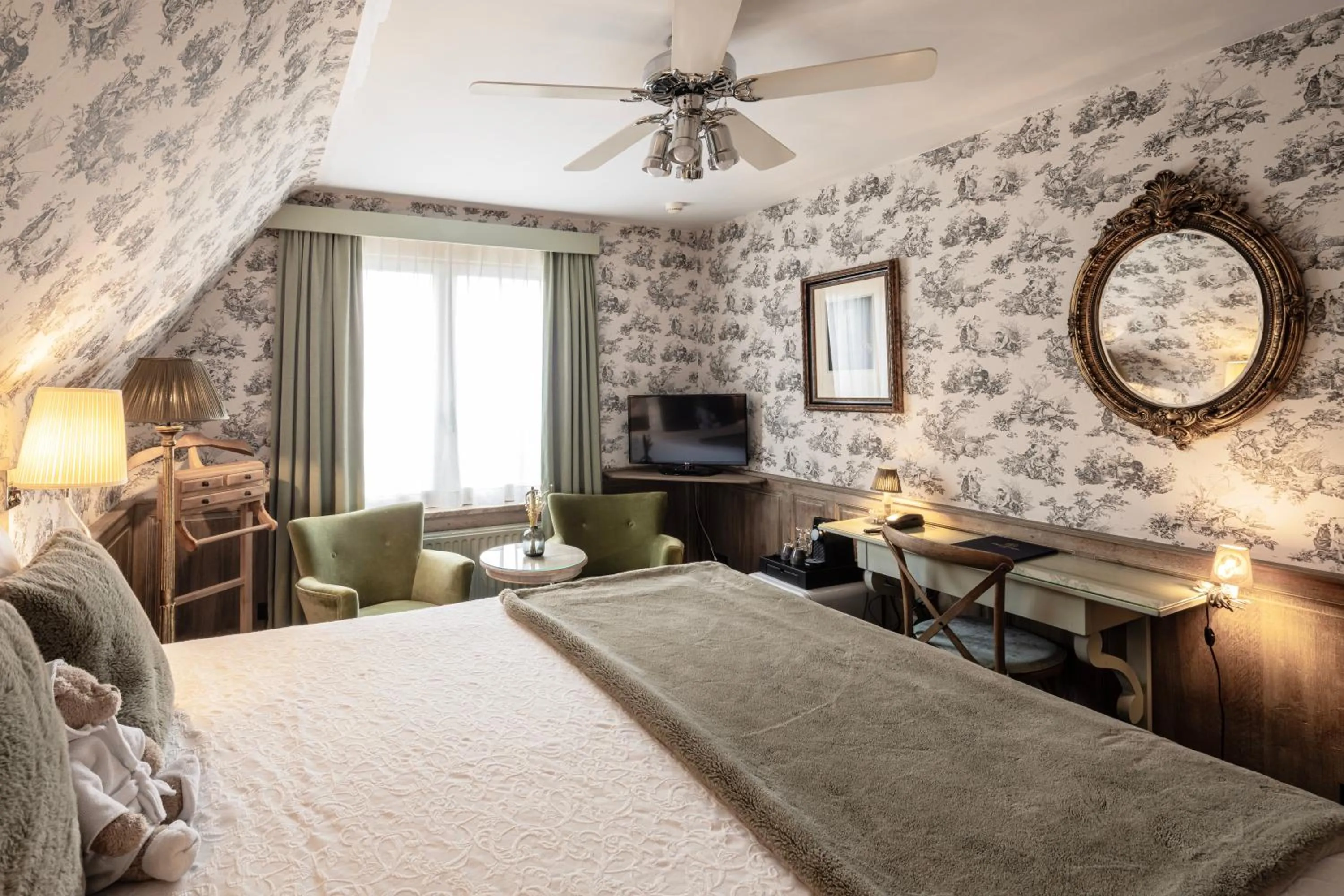 Bedroom, Bed in Hotel Biskajer by CW Hotel Collection - Adults Only