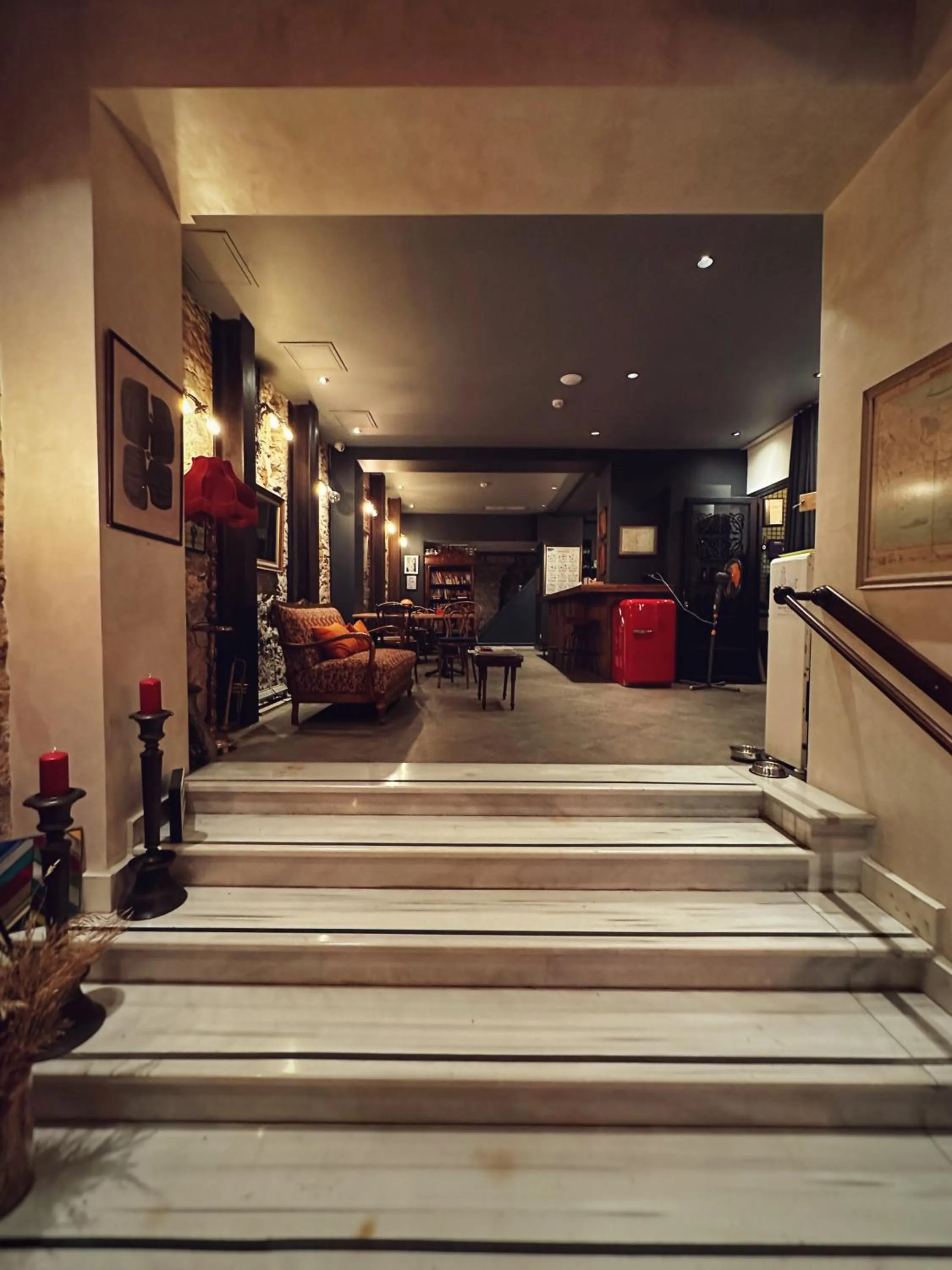 Lobby or reception in No11 Hotel & Apartments
