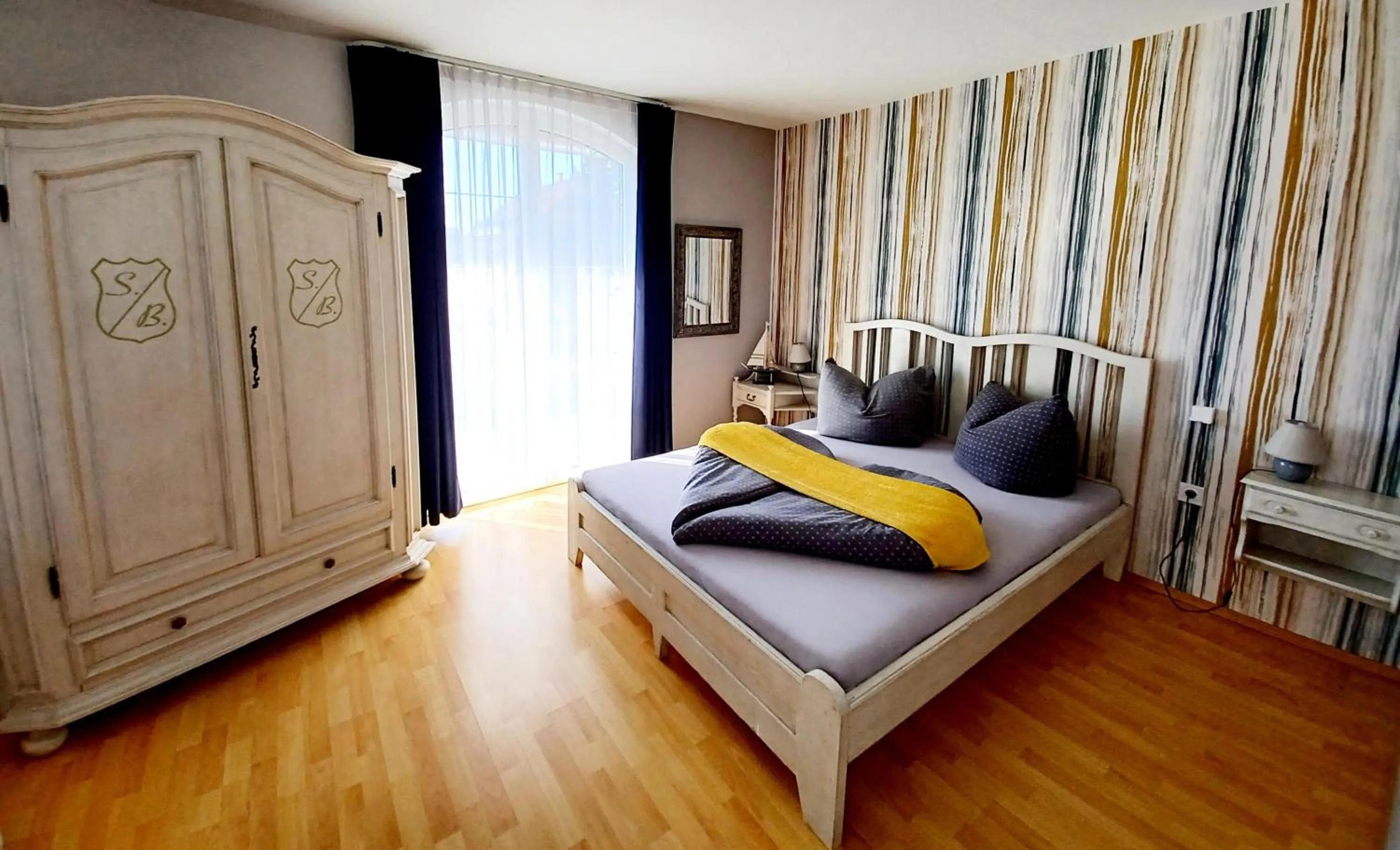 Photo of the whole room in Margret Haus