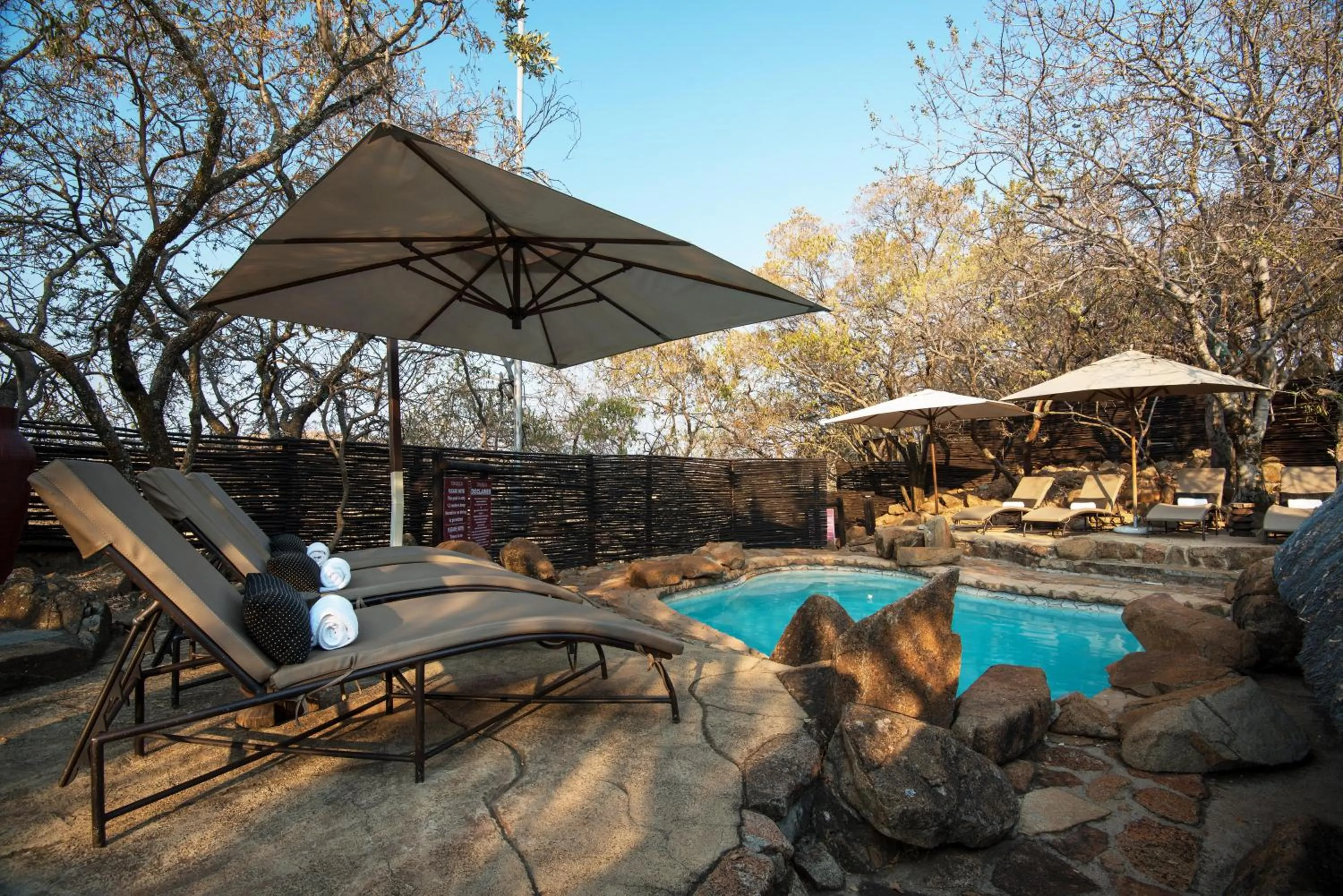 Swimming pool in Tshukudu Bush Lodge