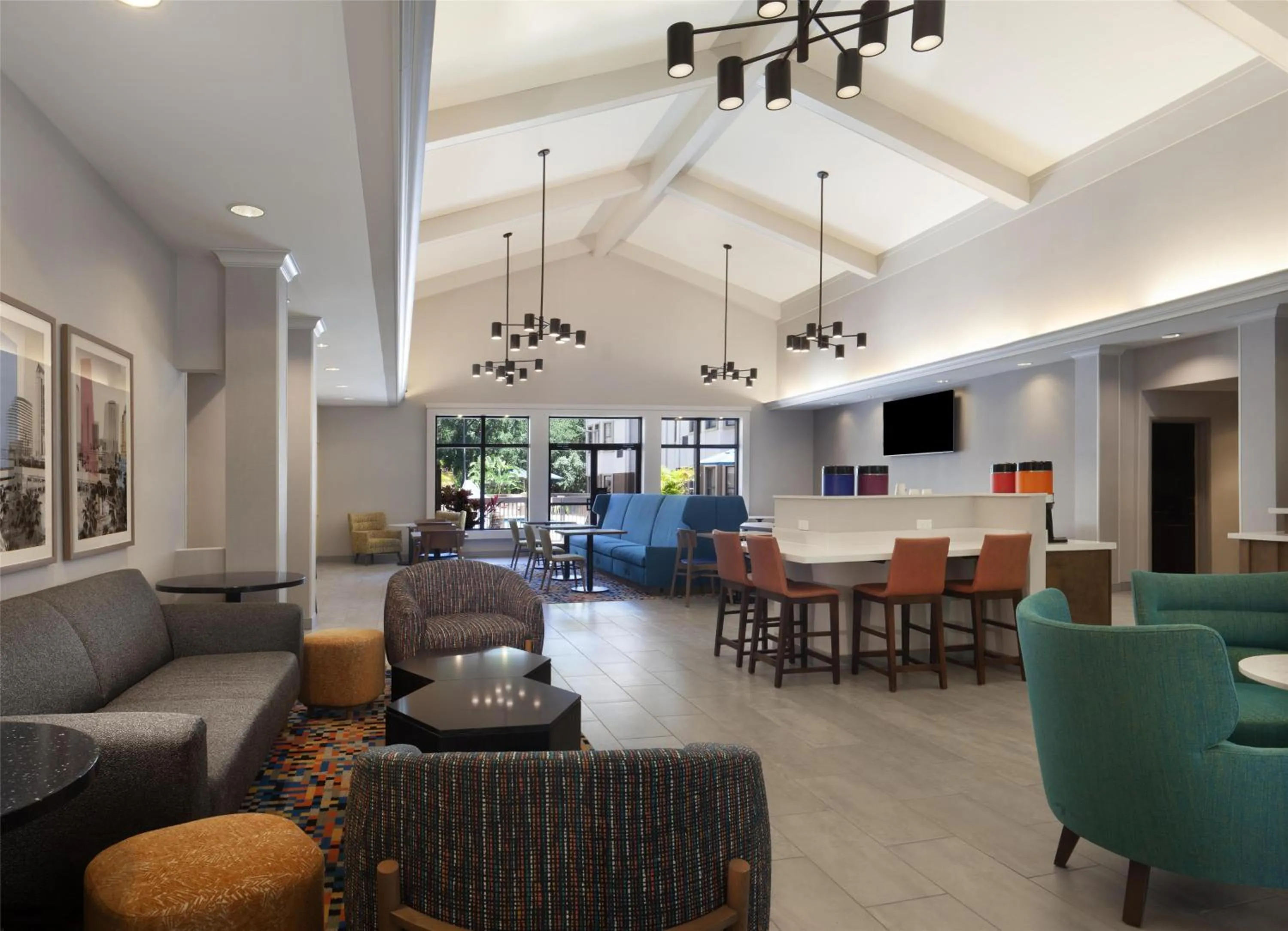 Lobby or reception in Hampton Inn & Suites Tampa-North