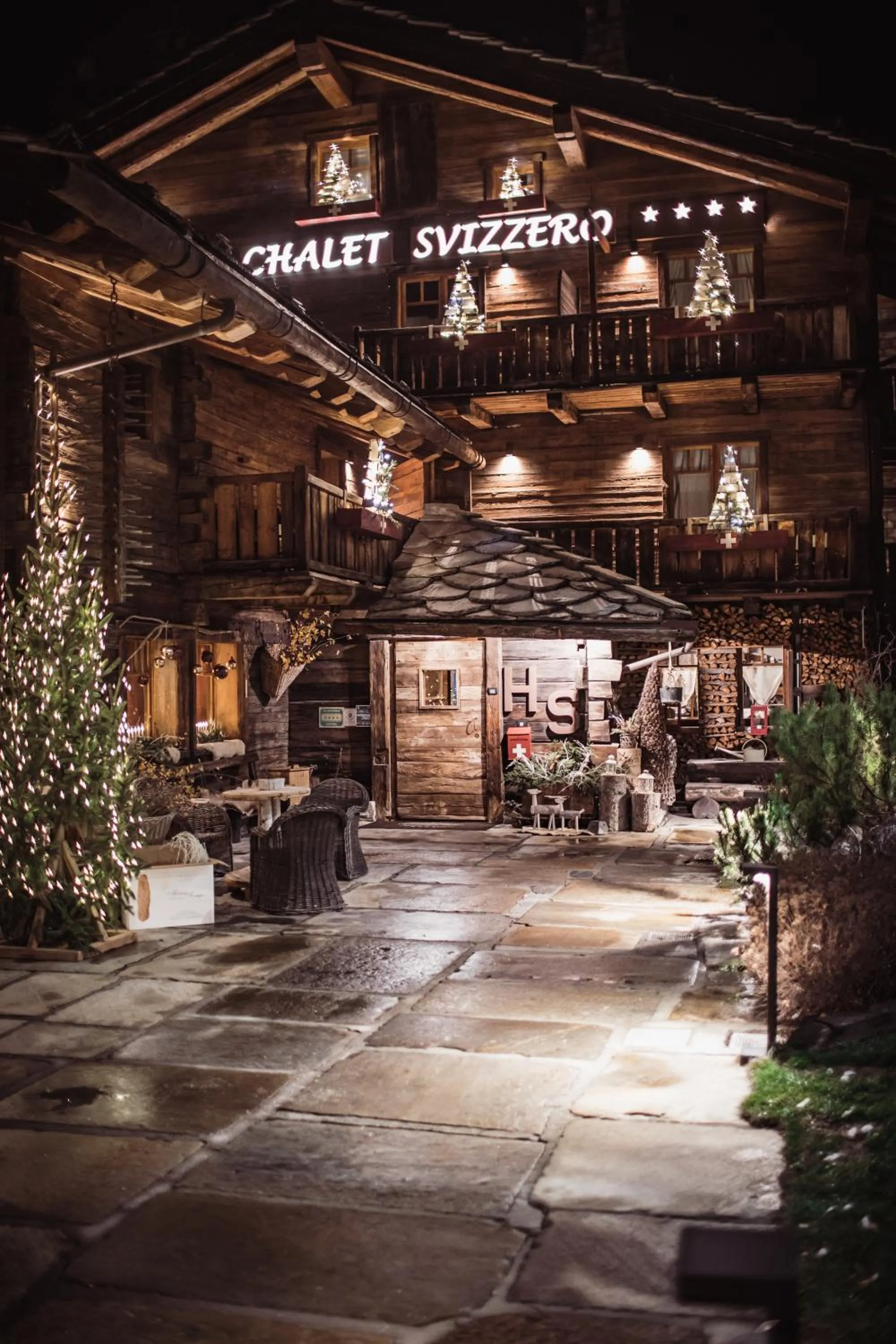 Property building in Chalet Svizzero