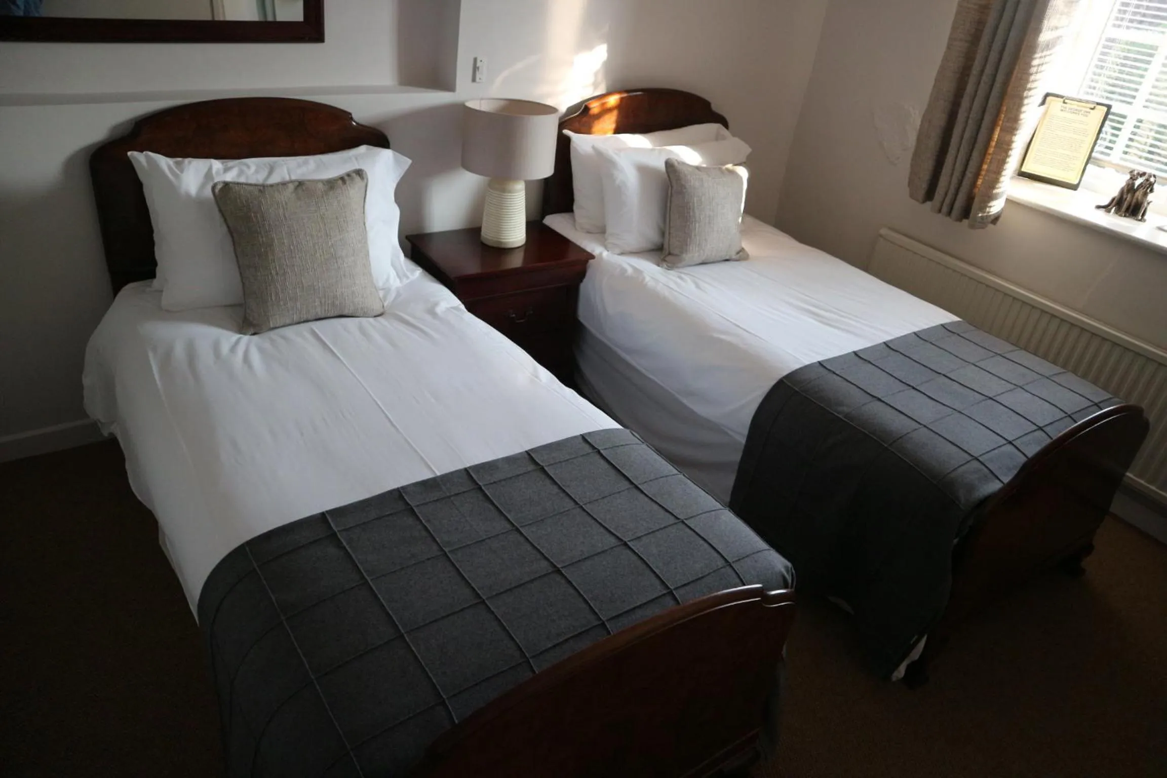 Bed in The George at Nunney