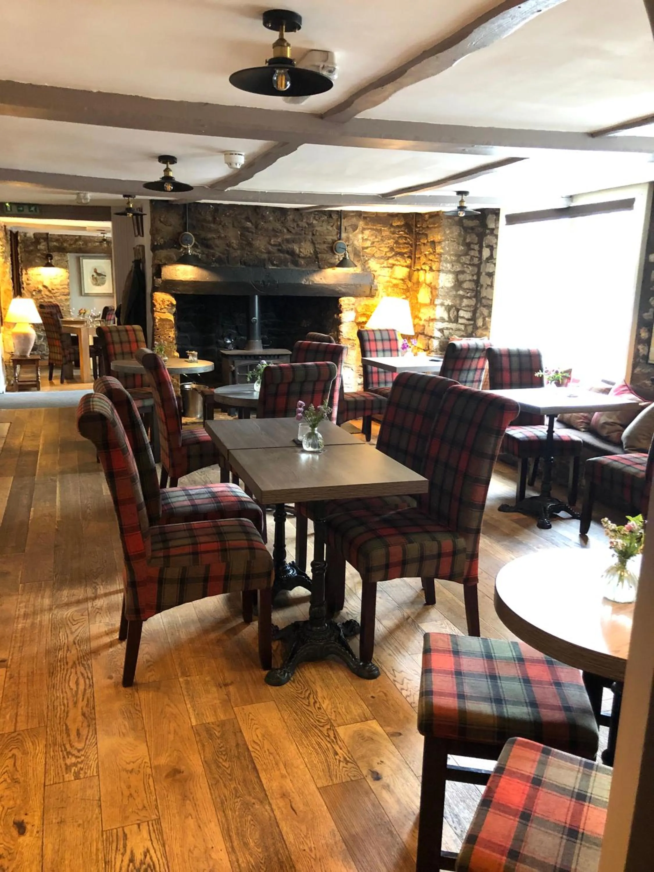 Lounge or bar in The George at Nunney