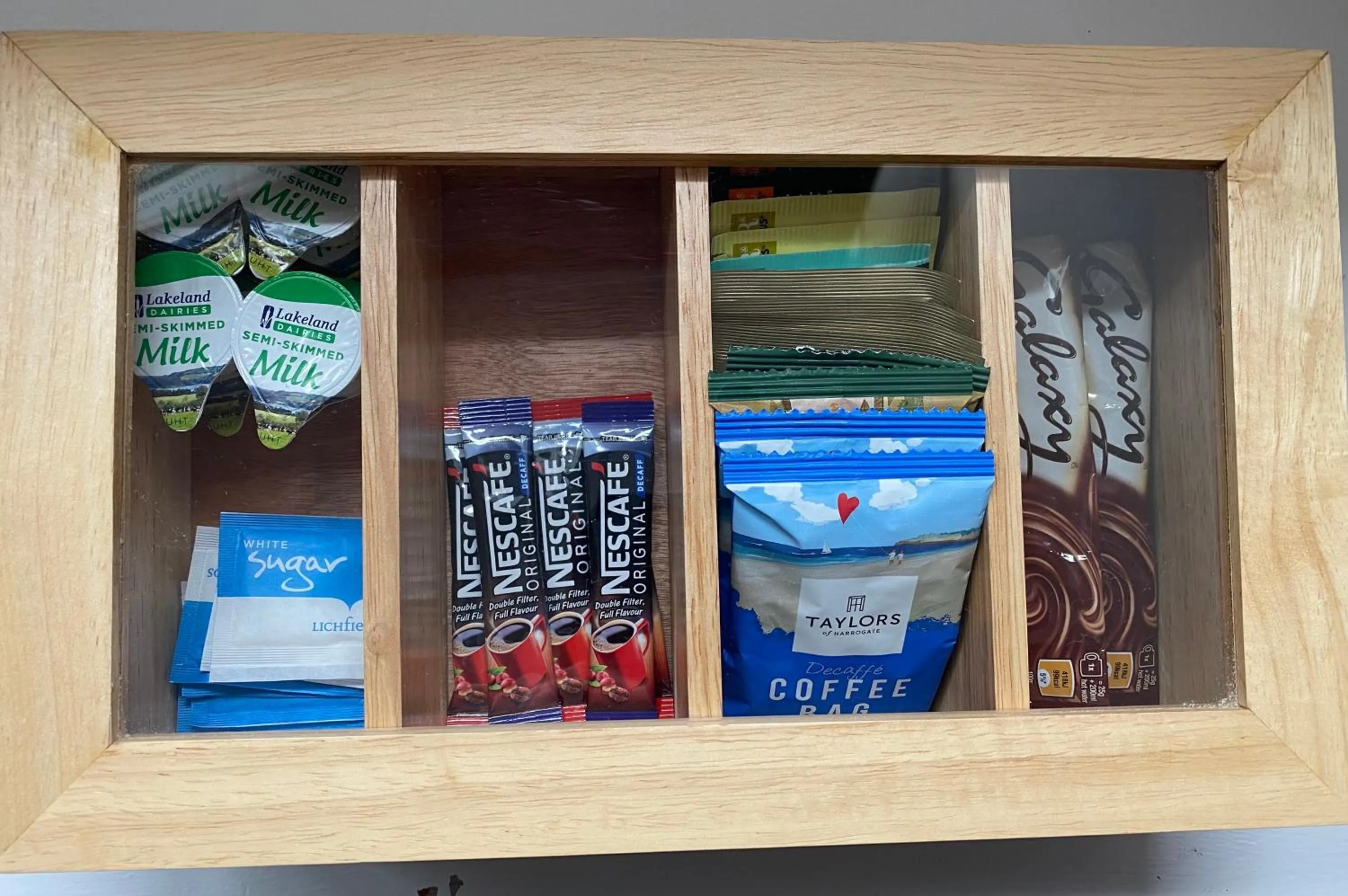 Bedroom in The George at Nunney