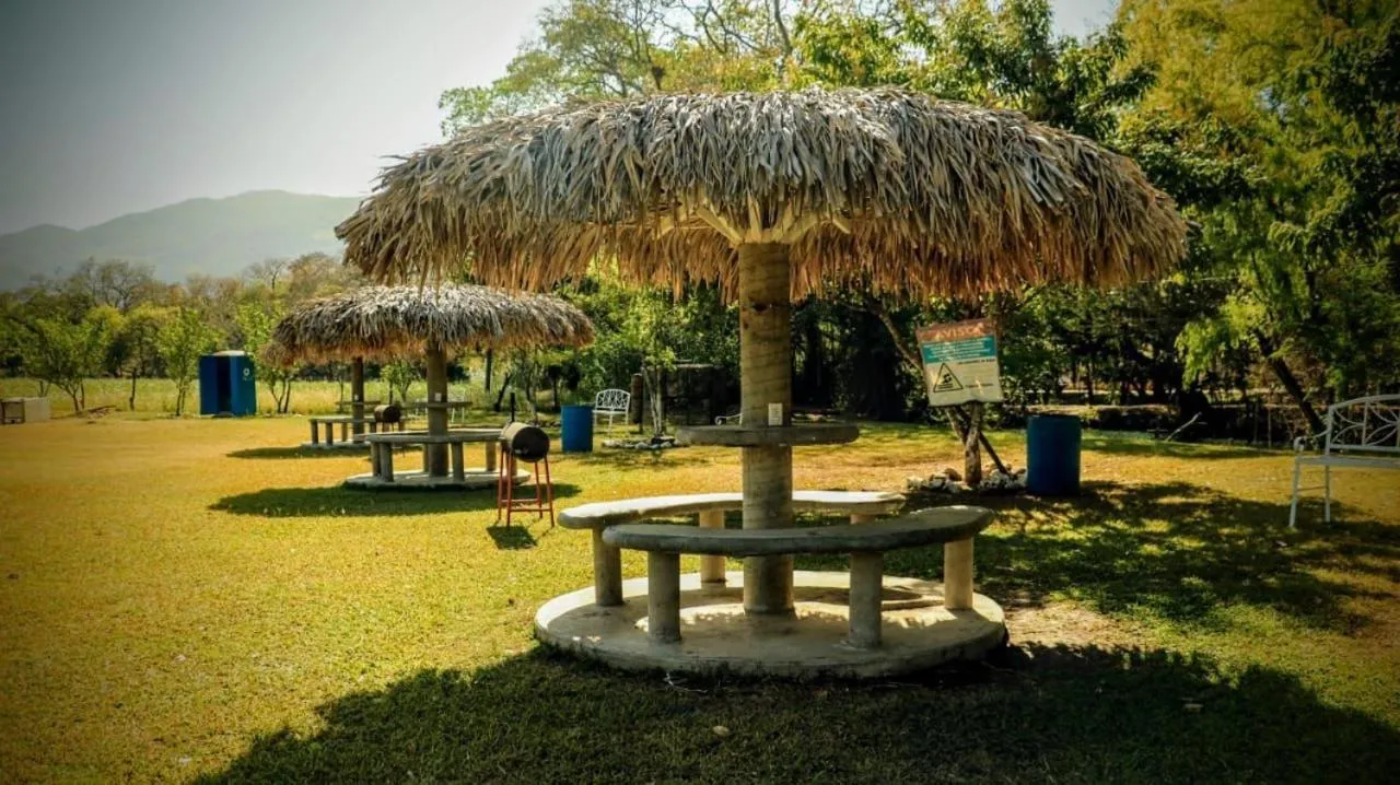 Hotel y Restaurante EL TEXANO