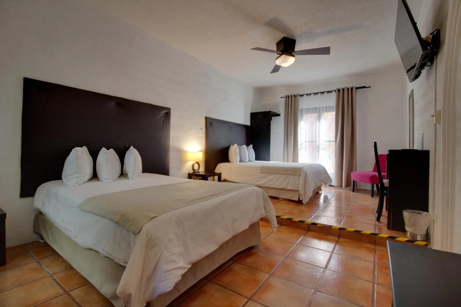 Bed in Hotel Punto 79